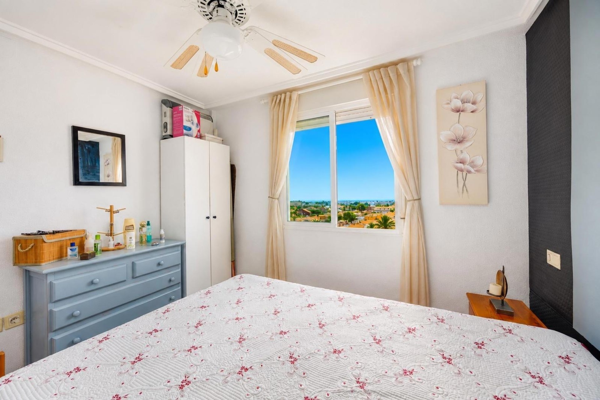 Sprzedaż - Apartament / Mieszkanie -
Torrevieja - Nueva Torrevieja