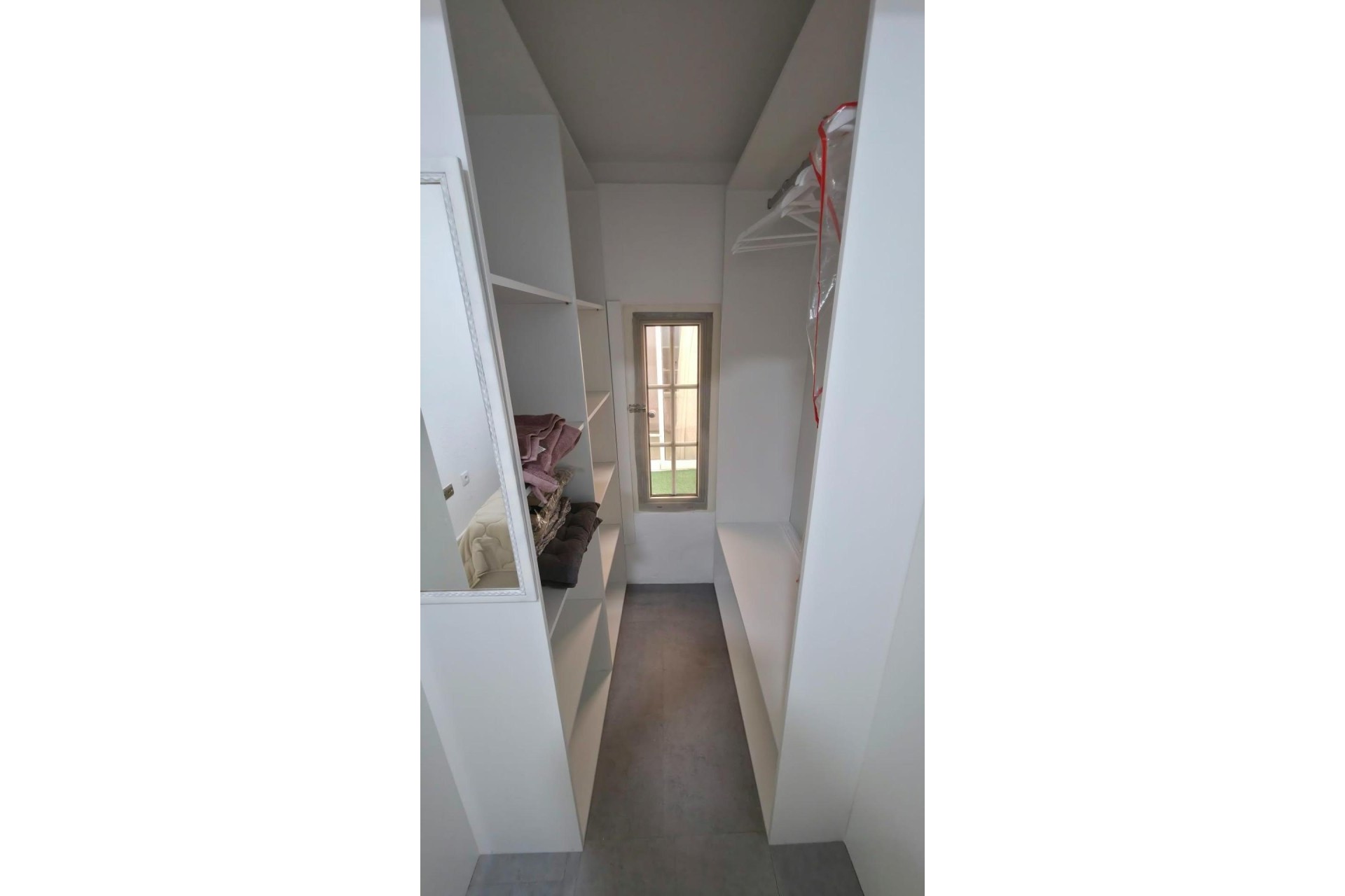 Sprzedaż - Apartament / Mieszkanie -
Torrevieja - Nueva Torrevieja