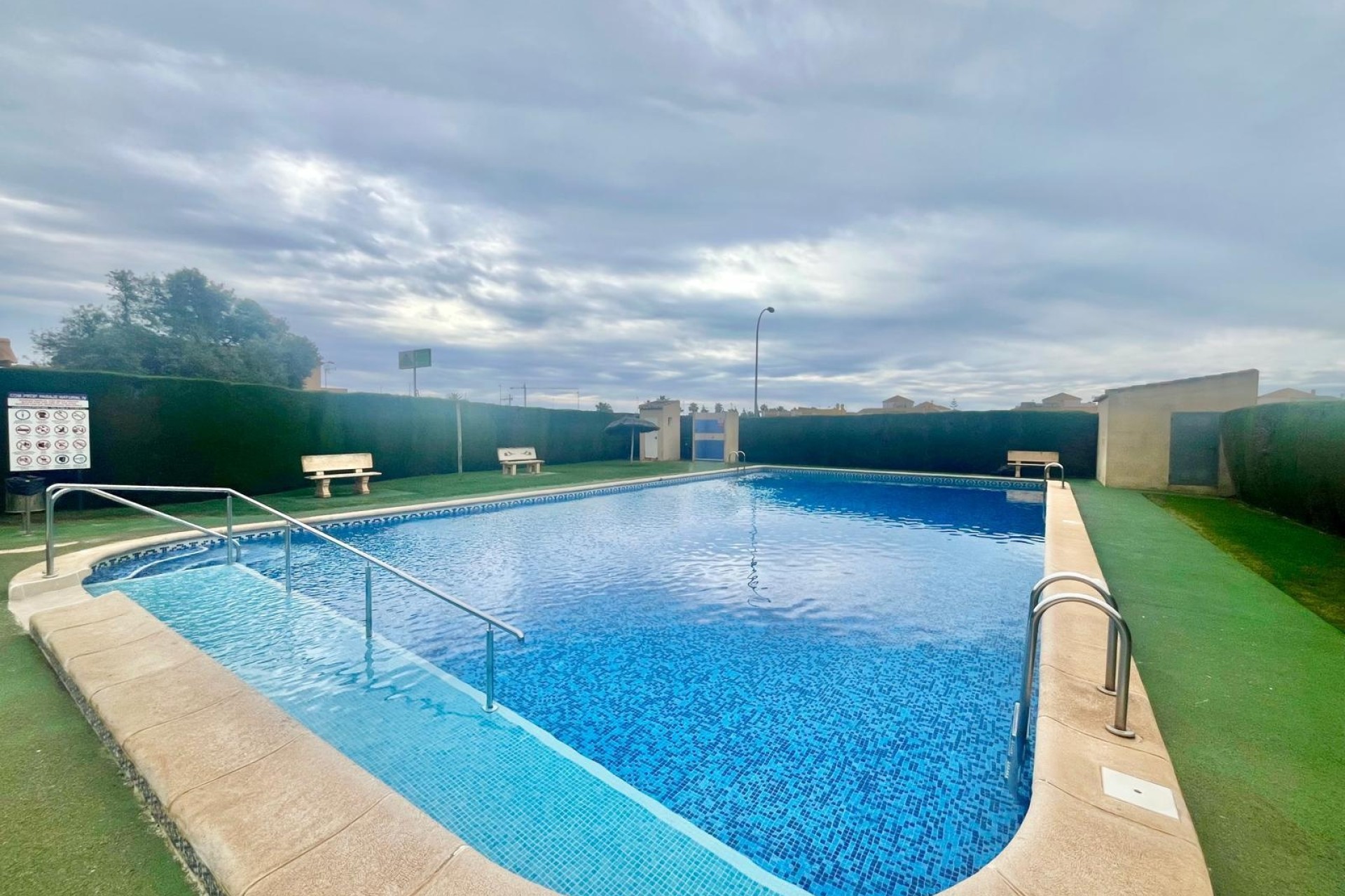 Sprzedaż - Apartament / Mieszkanie -
Torrevieja - Paraje natural