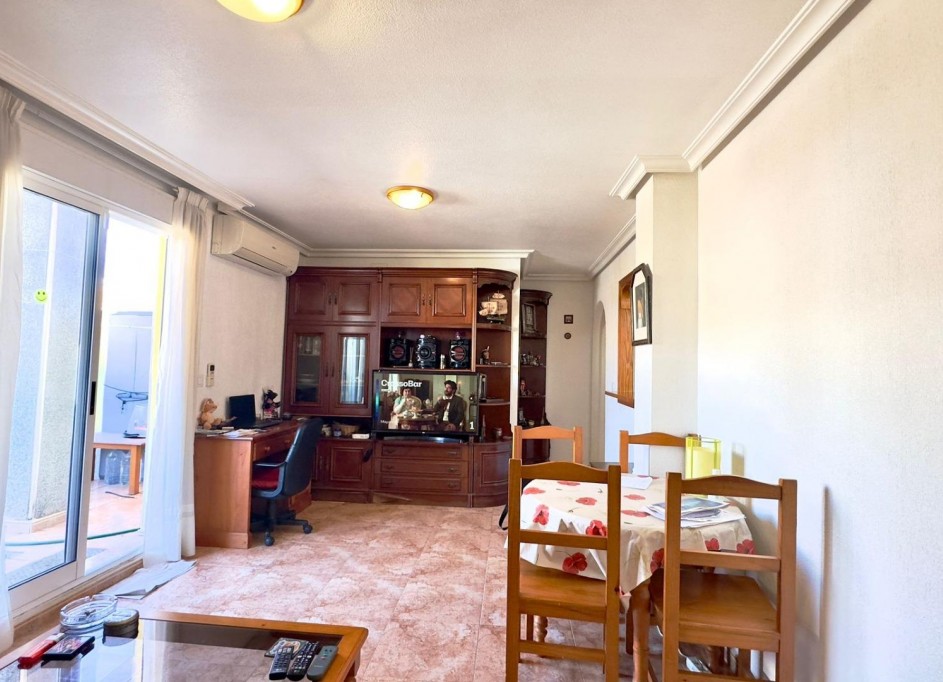 Sprzedaż - Apartament mieszkanie -
Torrevieja - Parque de las Naciones