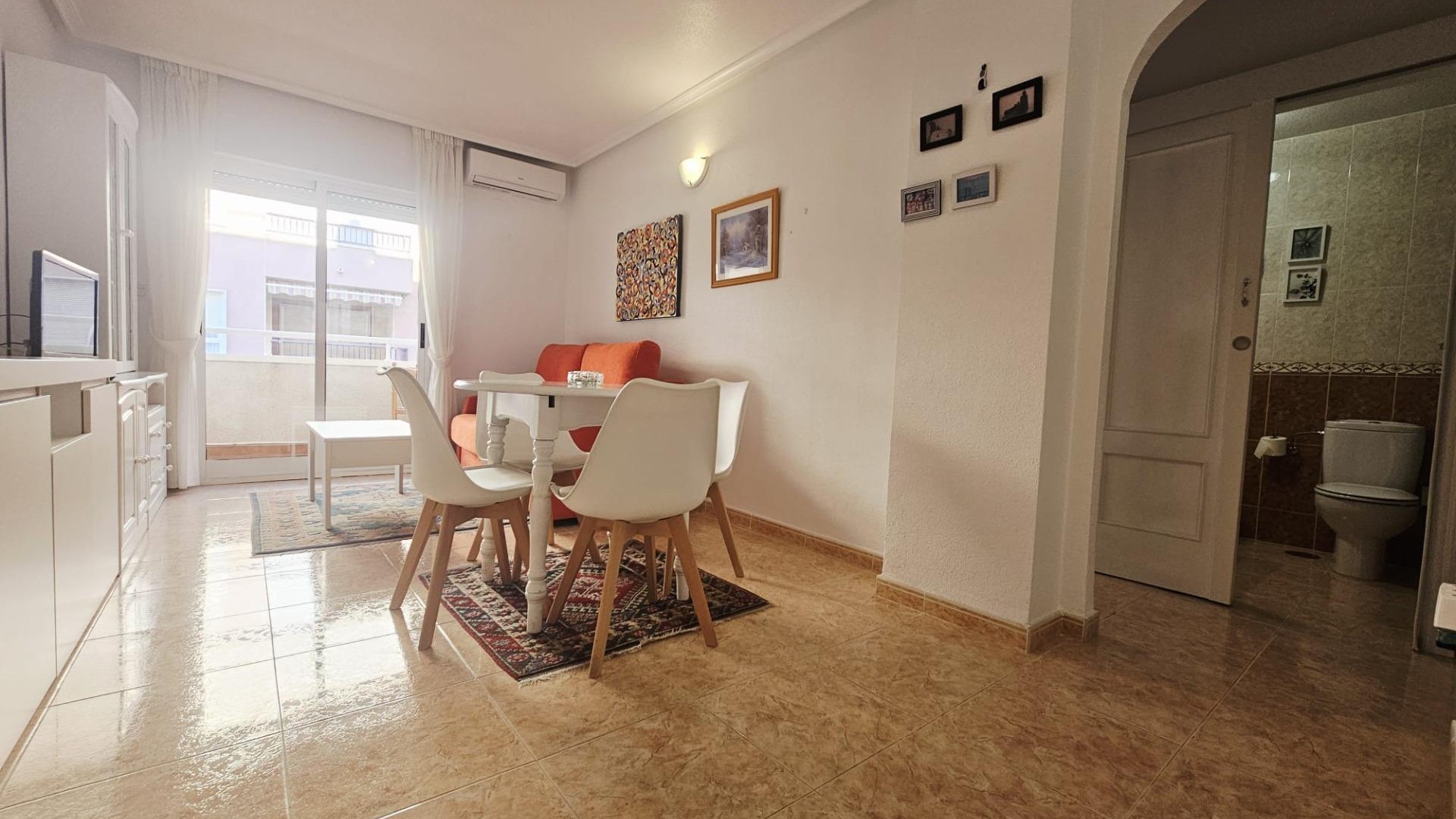 Sprzedaż - Apartament mieszkanie -
Torrevieja - Parque de las Naciones