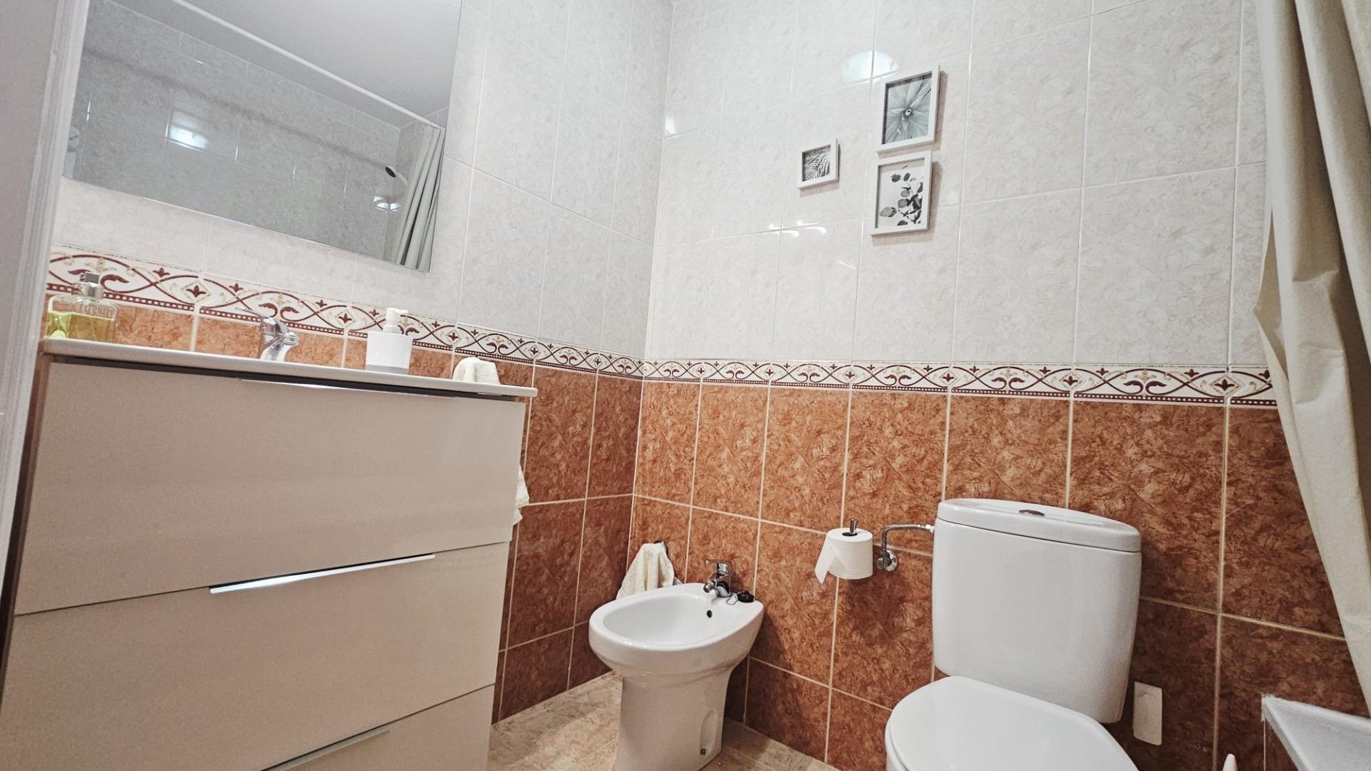 Sprzedaż - Apartament mieszkanie -
Torrevieja - Parque de las Naciones