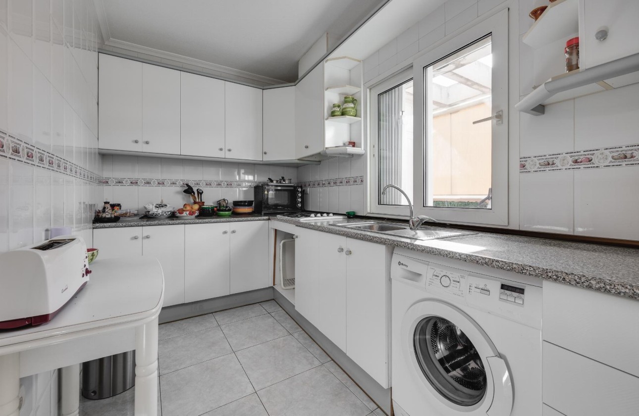 Sprzedaż - Apartament mieszkanie -
Torrevieja - Parque de las Naciones