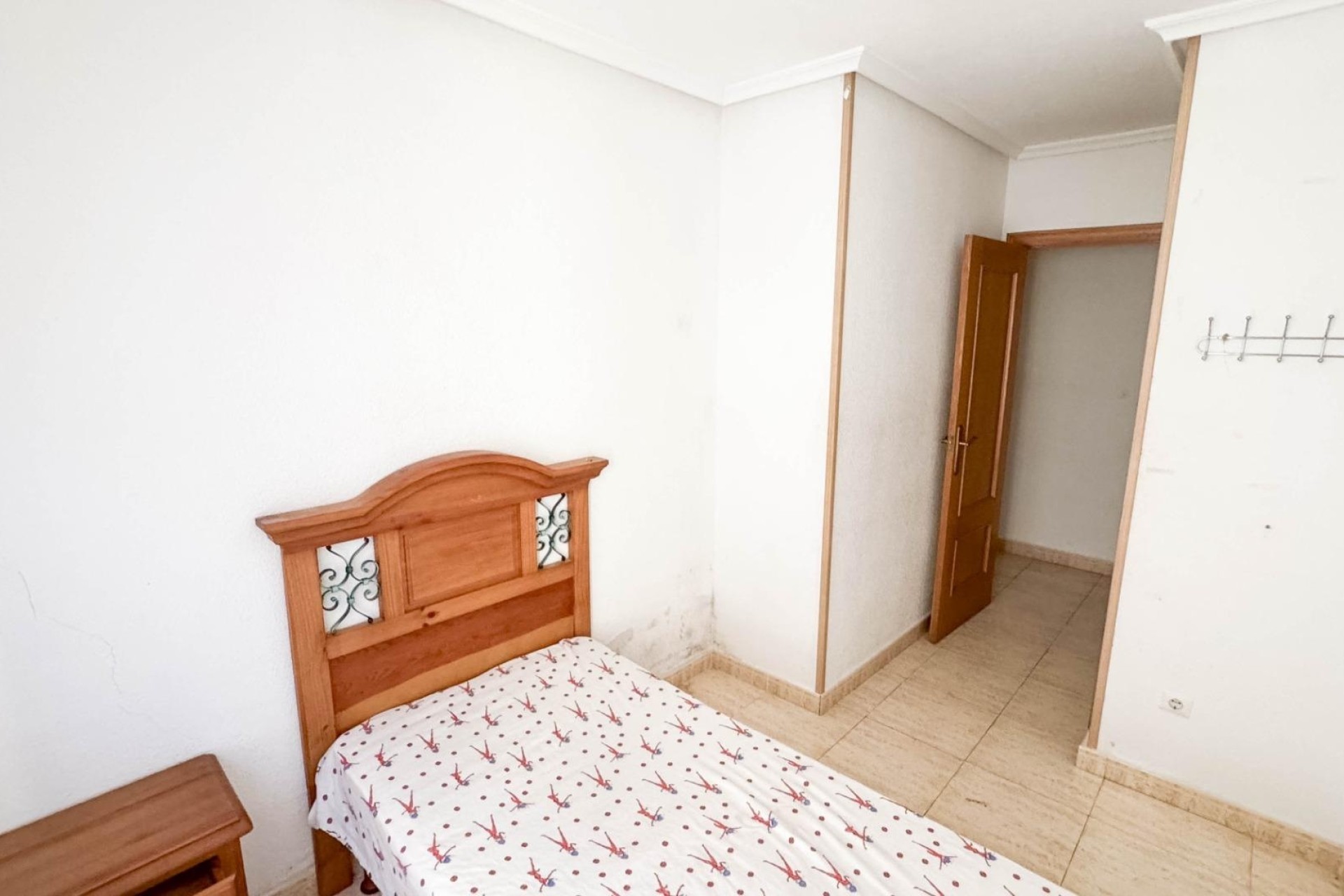 Sprzedaż - Apartament / Mieszkanie -
Torrevieja - Parque de las Naciones