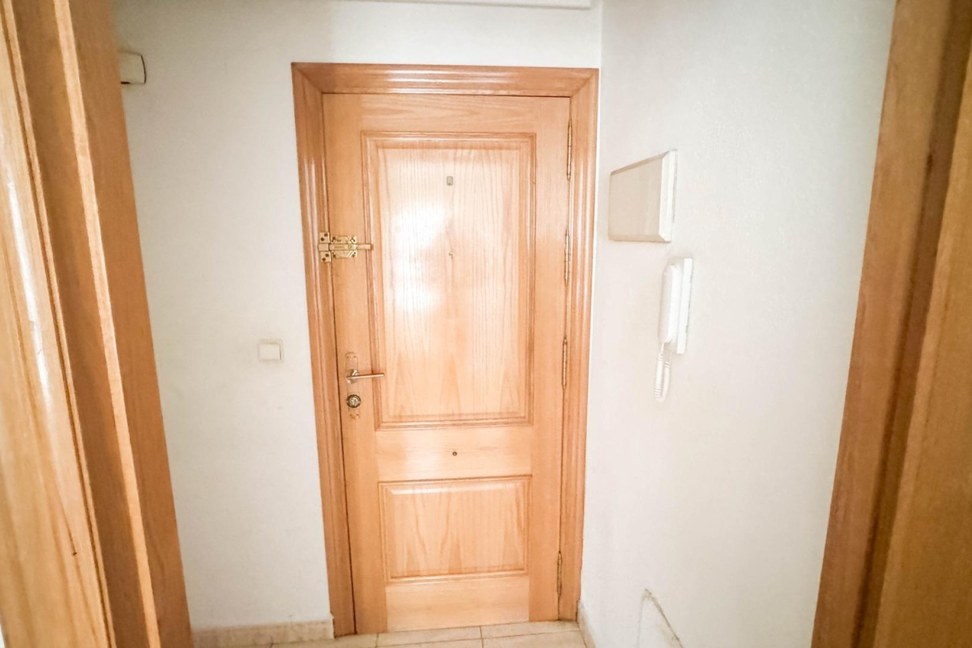 Sprzedaż - Apartament / Mieszkanie -
Torrevieja - Parque de las Naciones