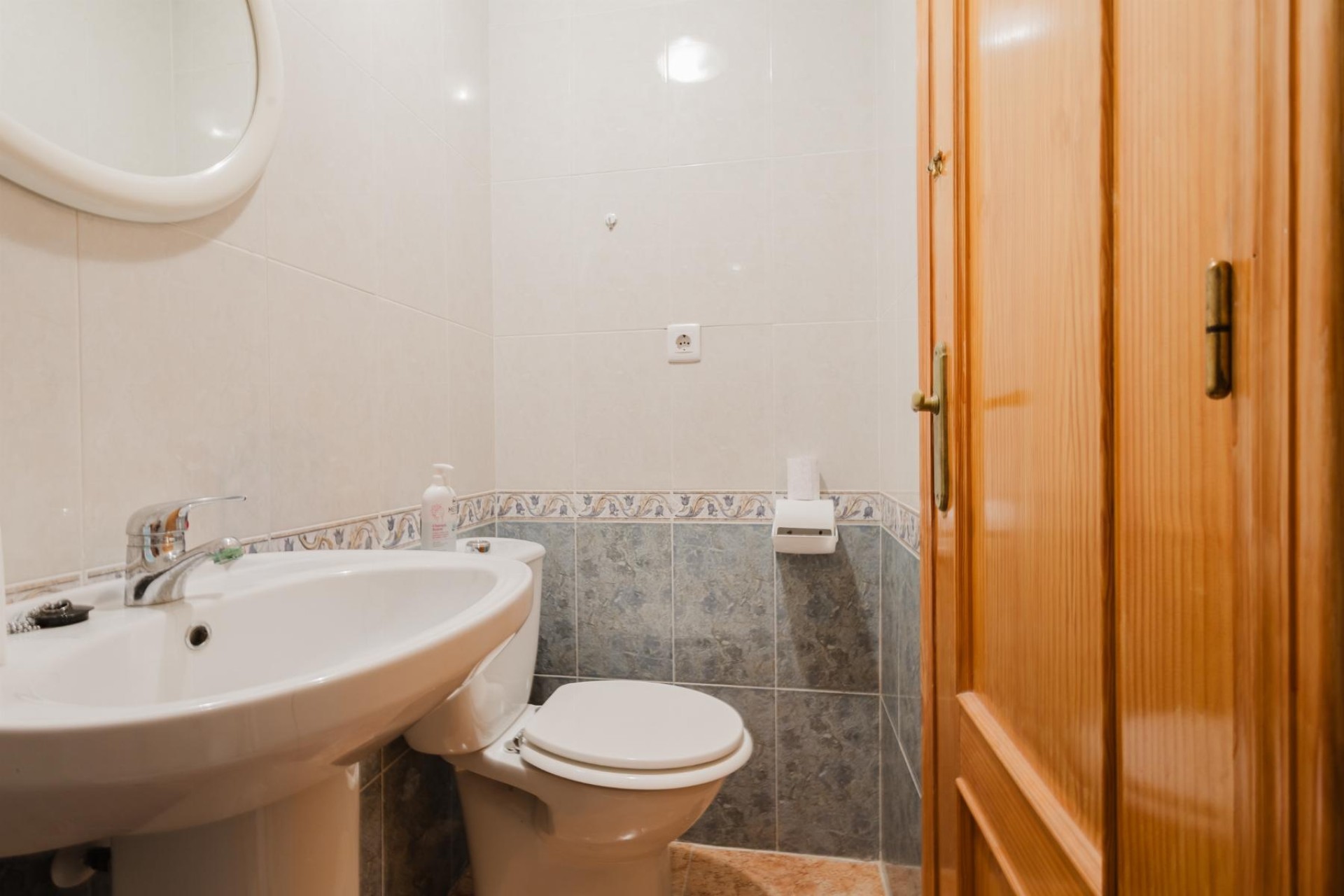 Sprzedaż - Apartament / Mieszkanie -
Torrevieja - Parque de las Naciones