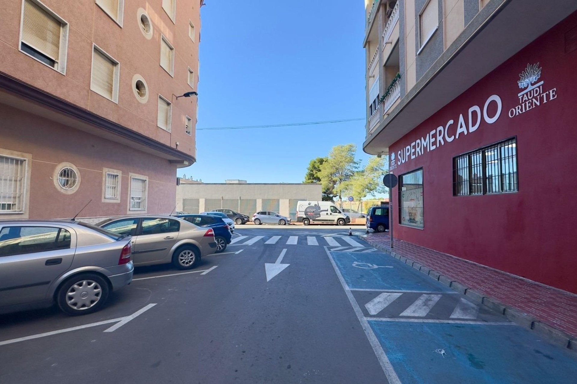 Sprzedaż - Apartament / Mieszkanie -
Torrevieja - Parque de las Naciones