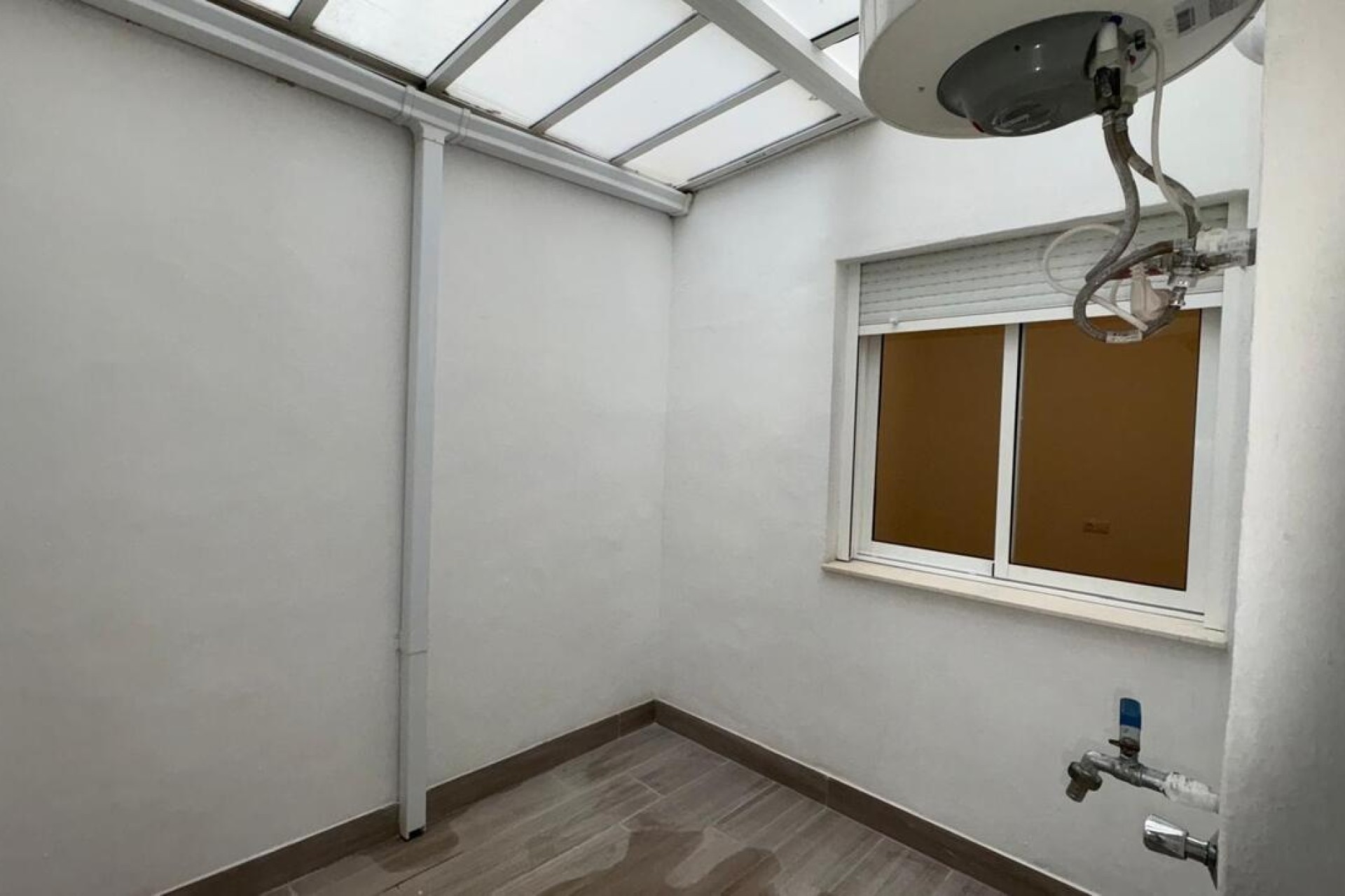 Sprzedaż - Apartament / Mieszkanie -
Torrevieja - Parque de las Naciones
