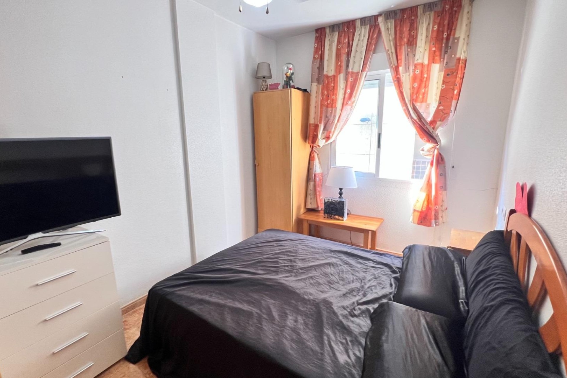 Sprzedaż - Apartament / Mieszkanie -
Torrevieja - Parque de las Naciones