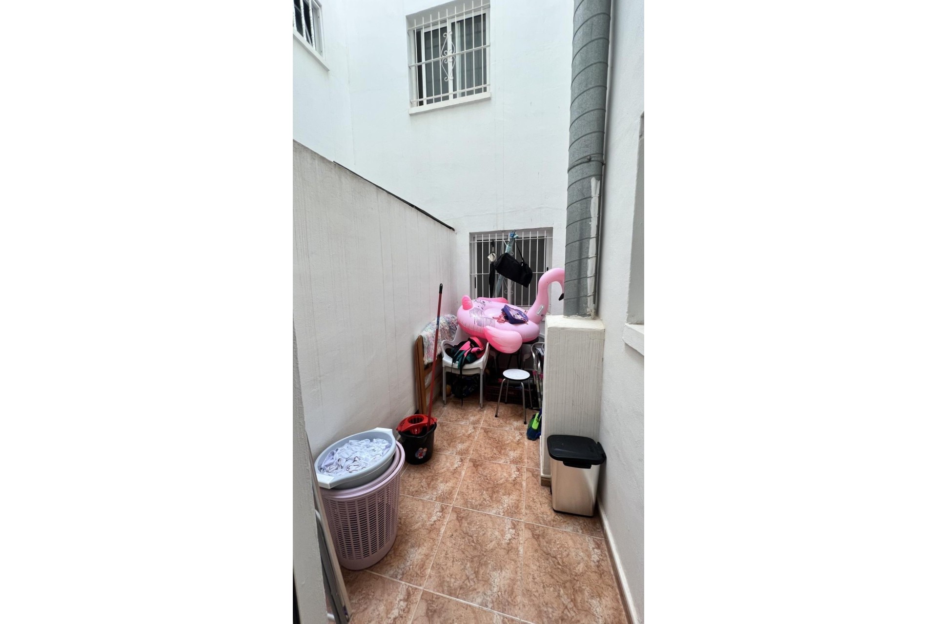 Sprzedaż - Apartament / Mieszkanie -
Torrevieja - Parque de las Naciones