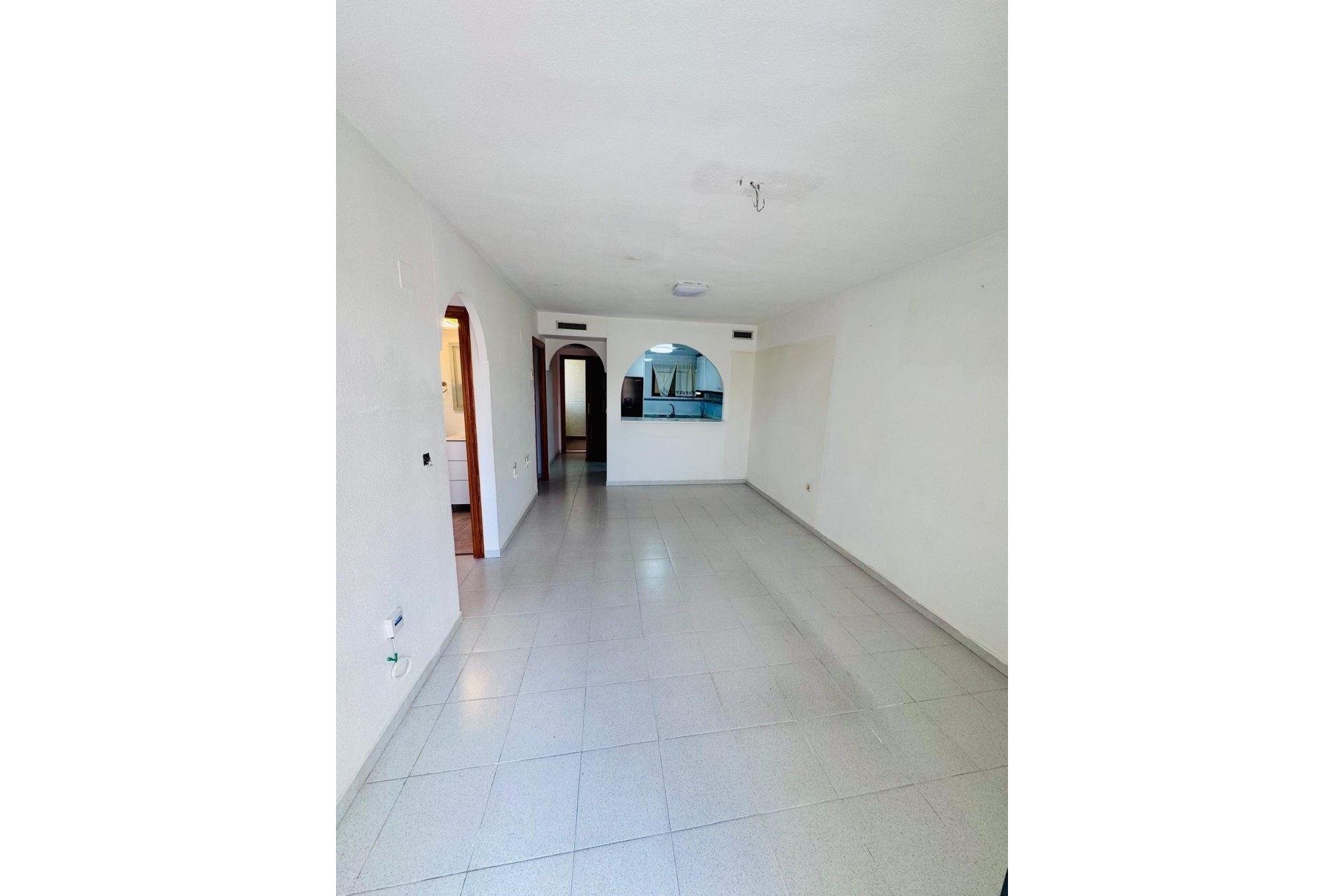 Sprzedaż - Apartament / Mieszkanie -
Torrevieja - Parque de las Naciones