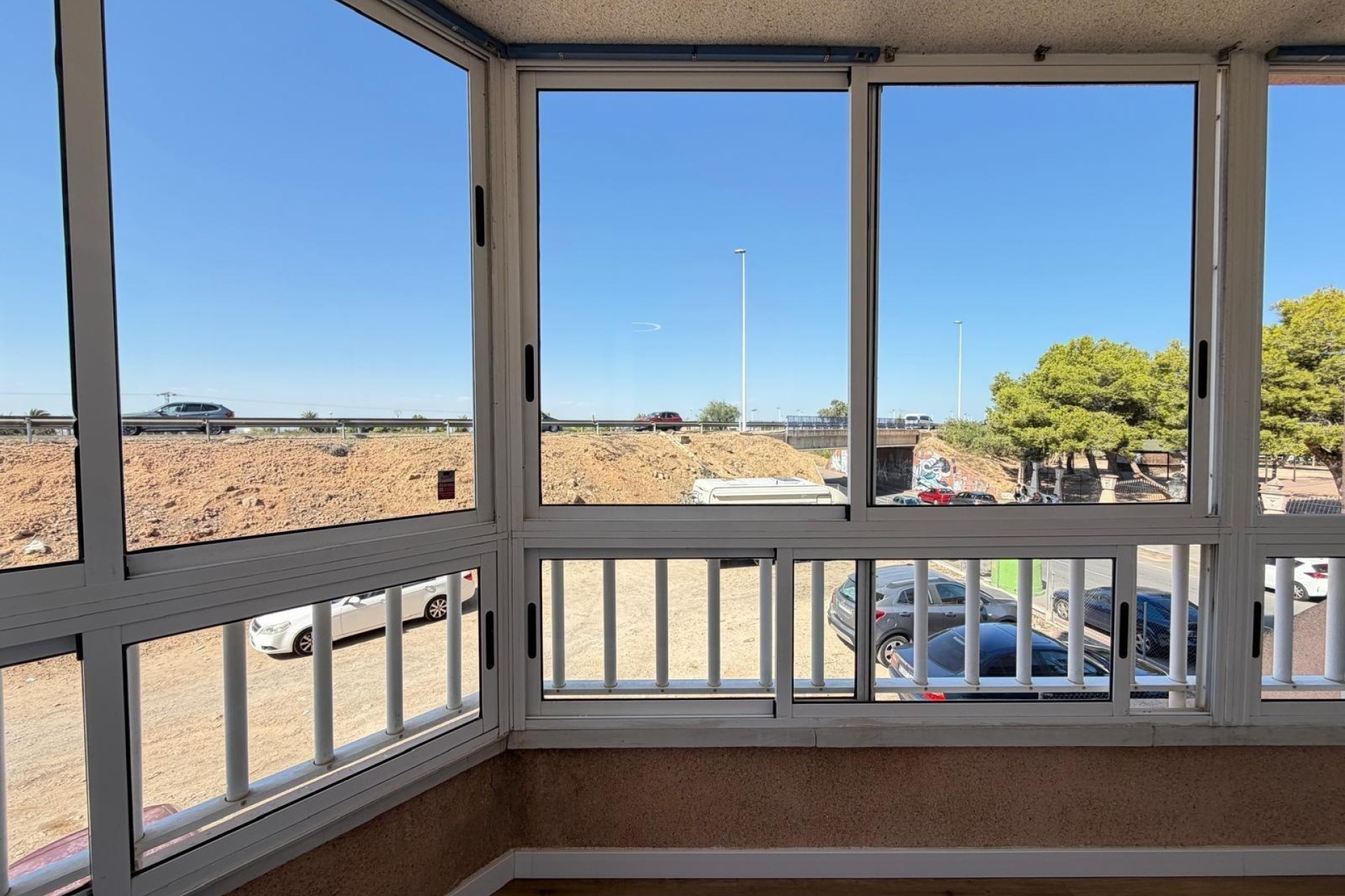 Sprzedaż - Apartament / Mieszkanie -
Torrevieja - Parque de las Naciones