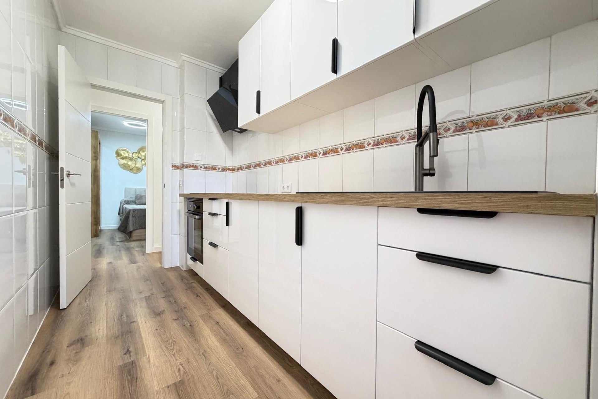 Sprzedaż - Apartament / Mieszkanie -
Torrevieja - Parque de las Naciones