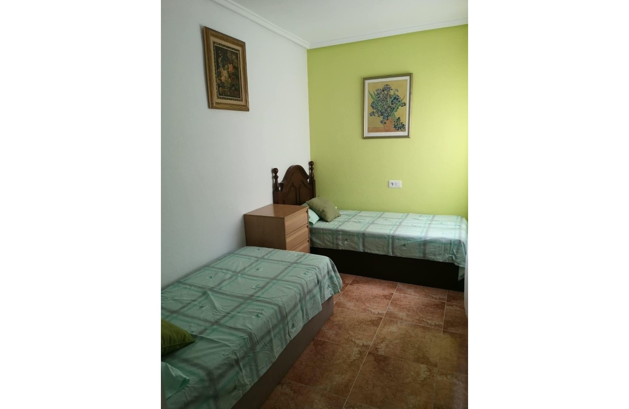 Sprzedaż - Apartament / Mieszkanie -
Torrevieja - Parque de las Naciones