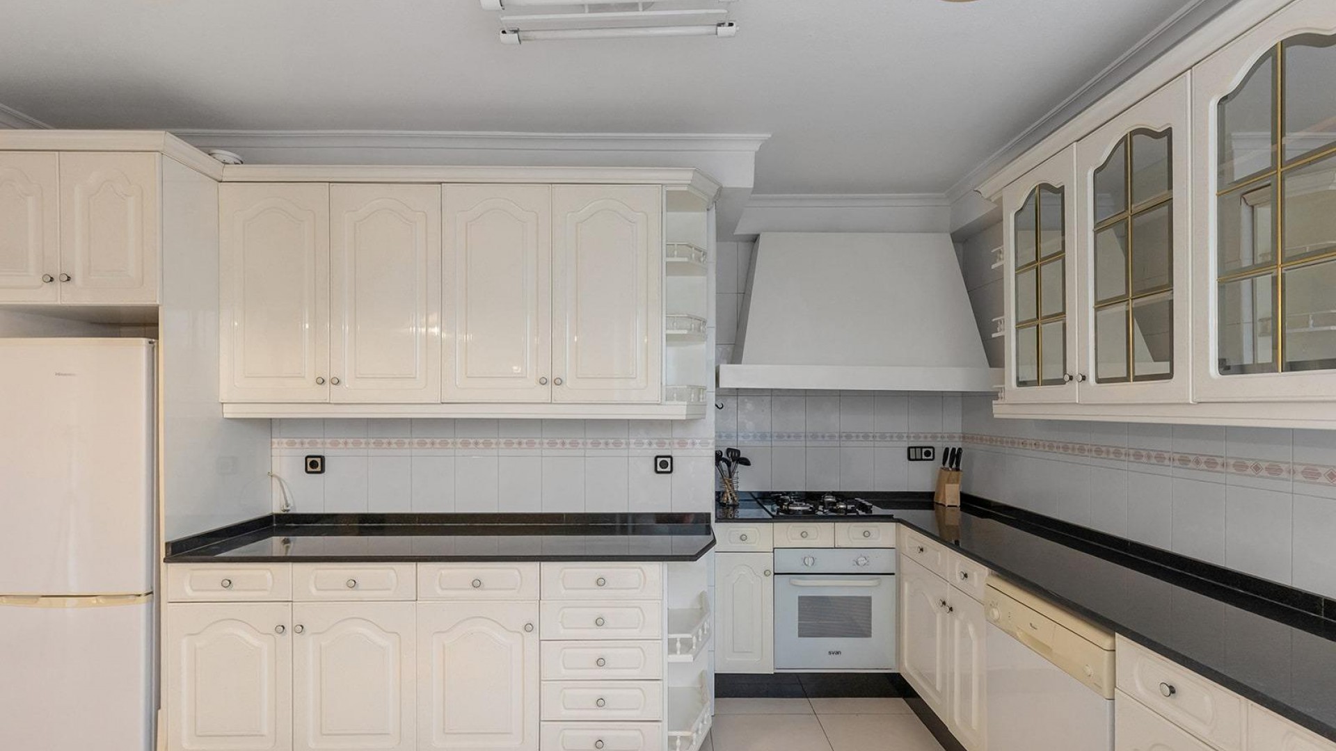 Sprzedaż - Apartament mieszkanie -
Torrevieja - Paseo maritimo