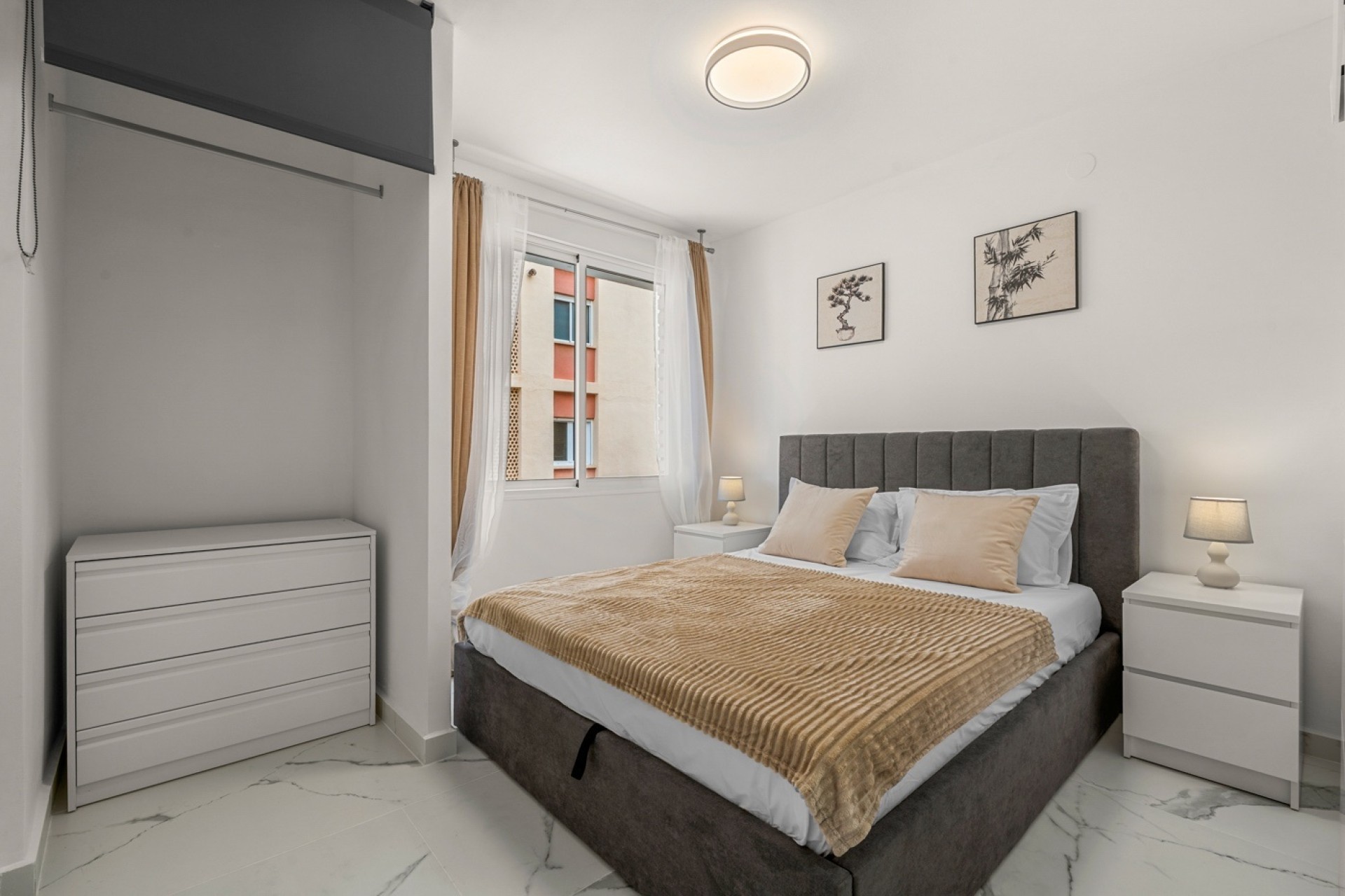 Sprzedaż - Apartament / Mieszkanie -
Torrevieja - Playa de El Cura