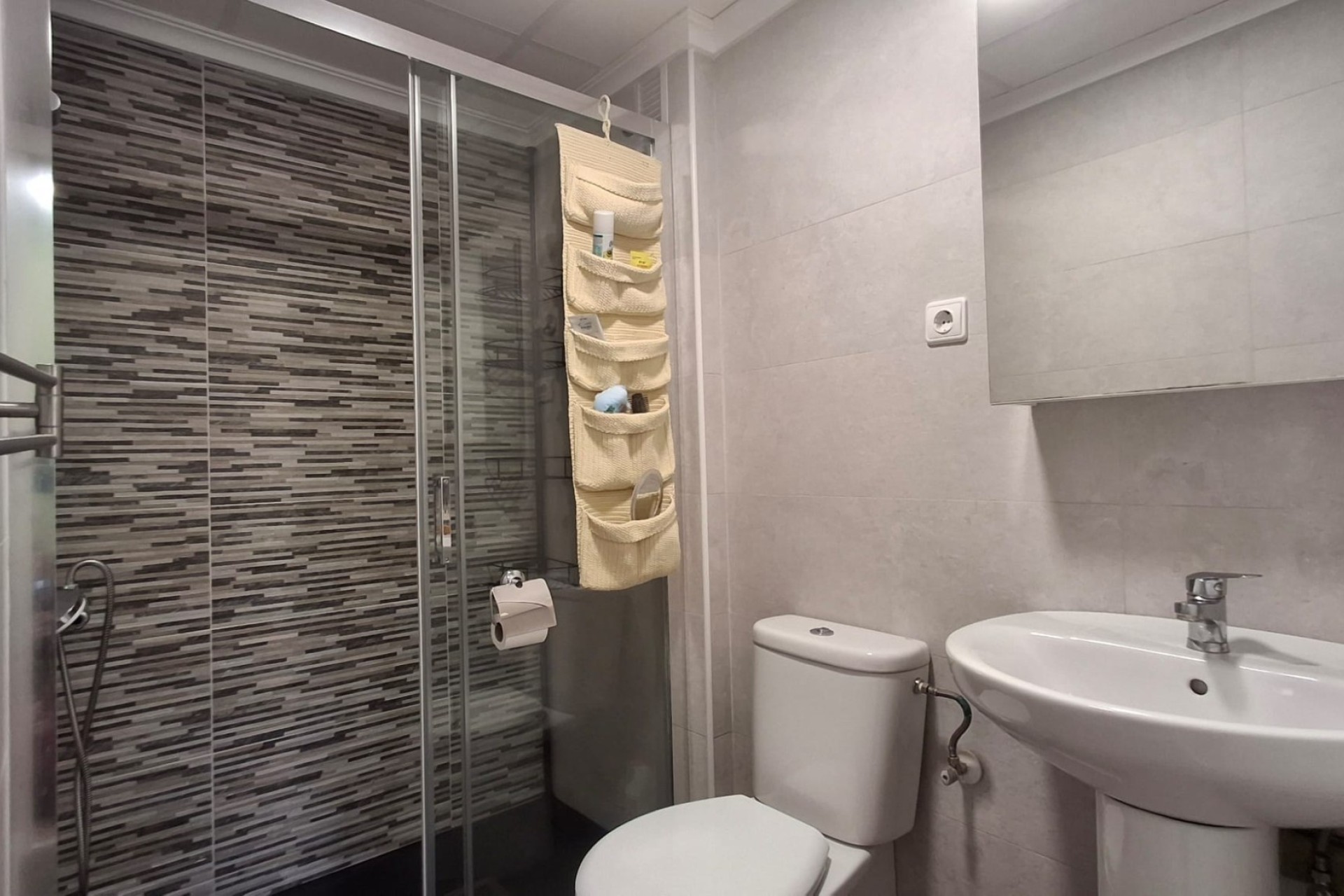 Sprzedaż - Apartament / Mieszkanie -
Torrevieja - Playa de El Cura