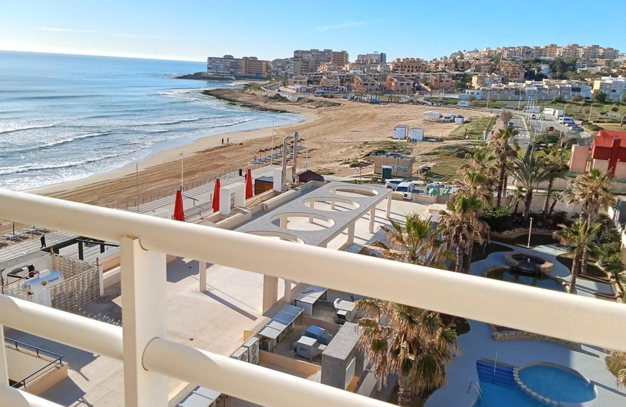 Sprzedaż - Apartament / Mieszkanie -
Torrevieja - PLAYA DE LA MATA