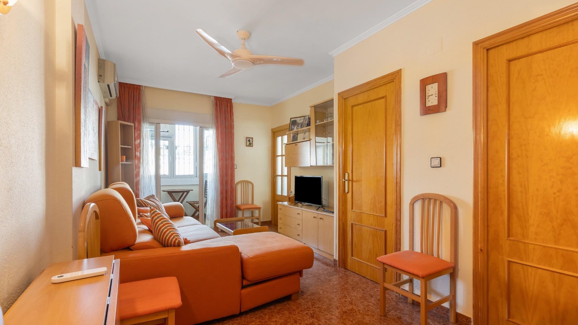 Sprzedaż - Apartament mieszkanie -
Torrevieja - Playa de los locos