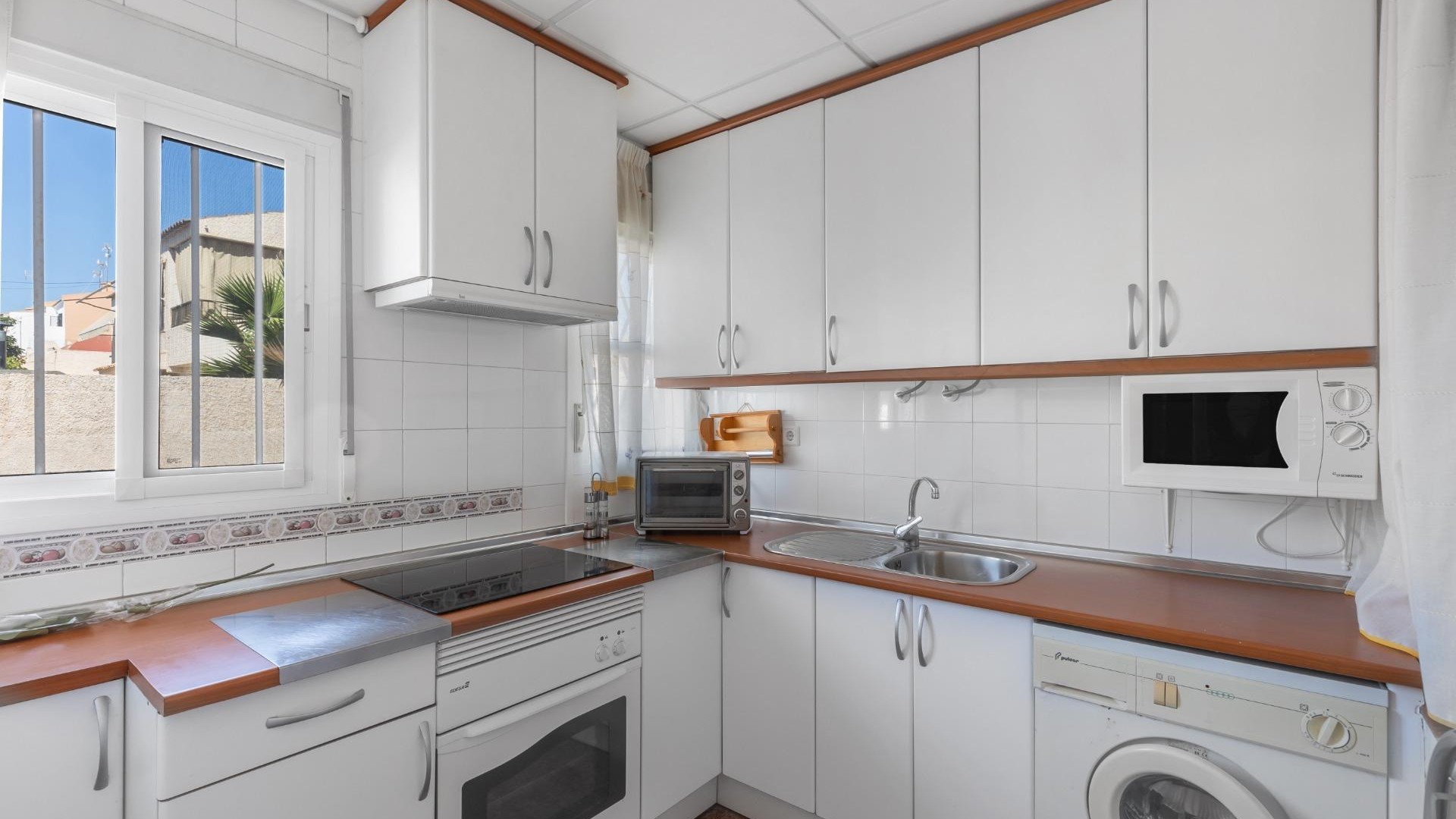 Sprzedaż - Apartament mieszkanie -
Torrevieja - Playa de los locos