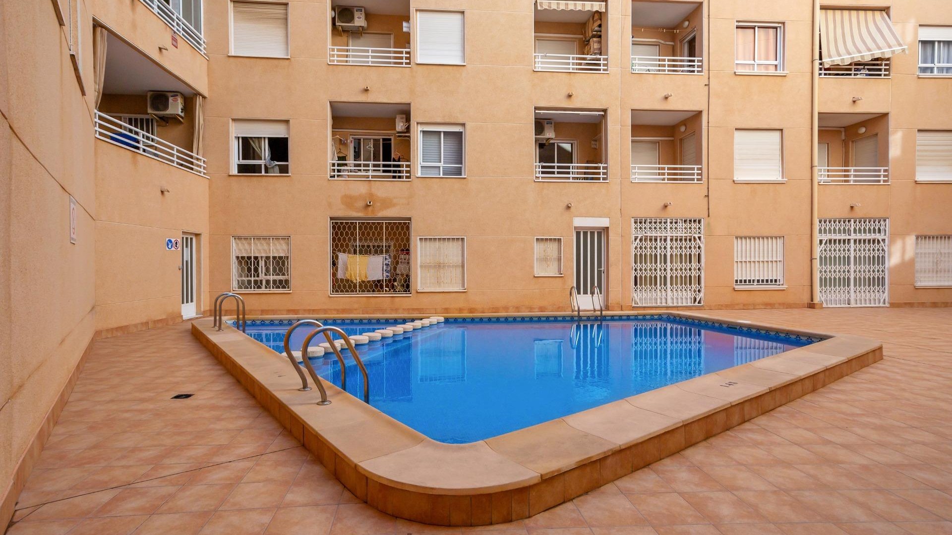 Sprzedaż - Apartament mieszkanie -
Torrevieja - Playa de los locos