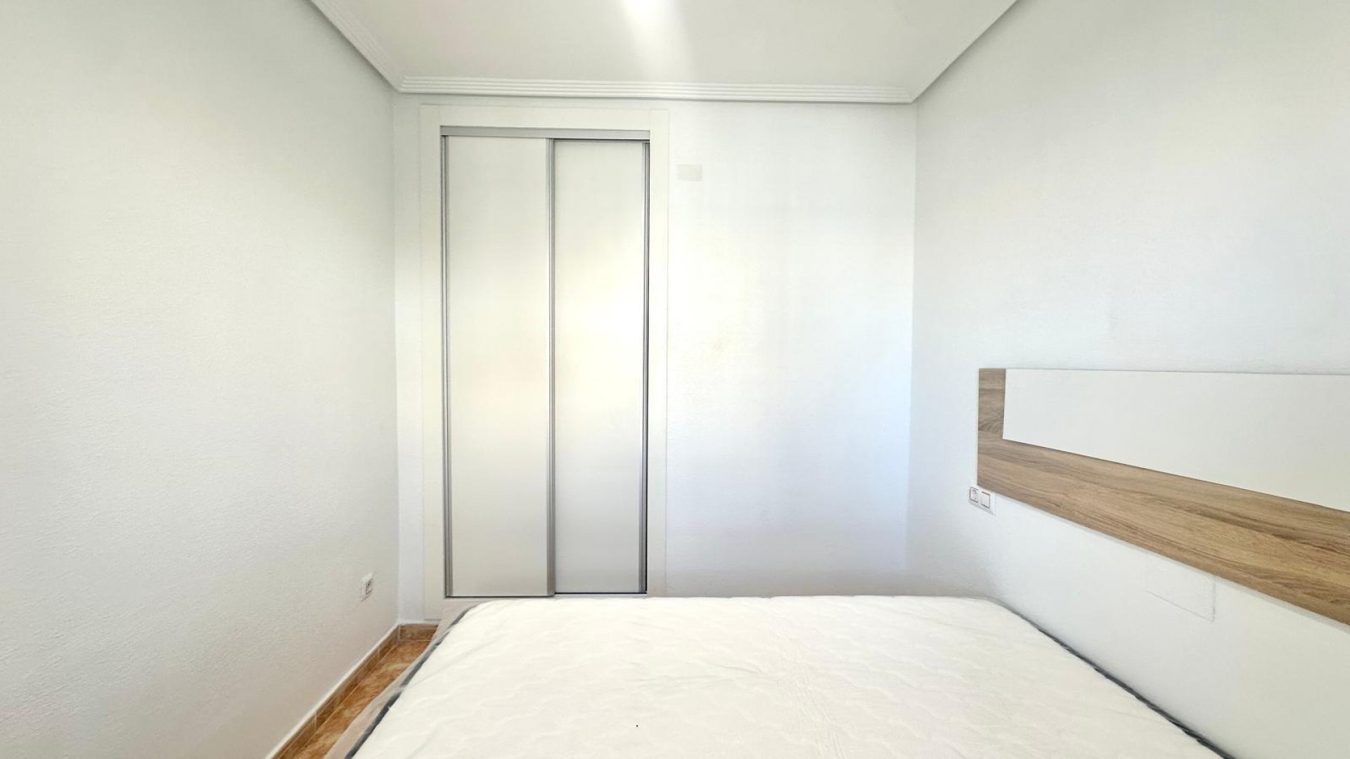 Sprzedaż - Apartament mieszkanie -
Torrevieja - Playa de los locos