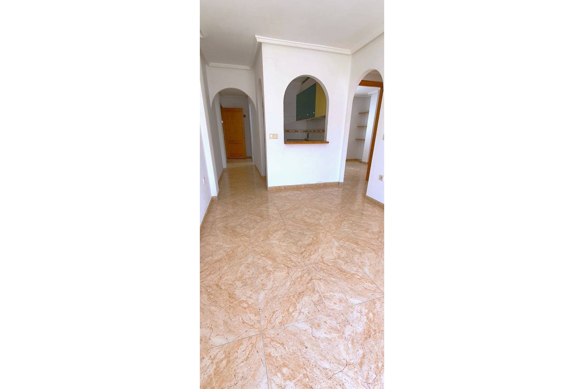 Sprzedaż - Apartament / Mieszkanie -
Torrevieja - Playa de los Locos