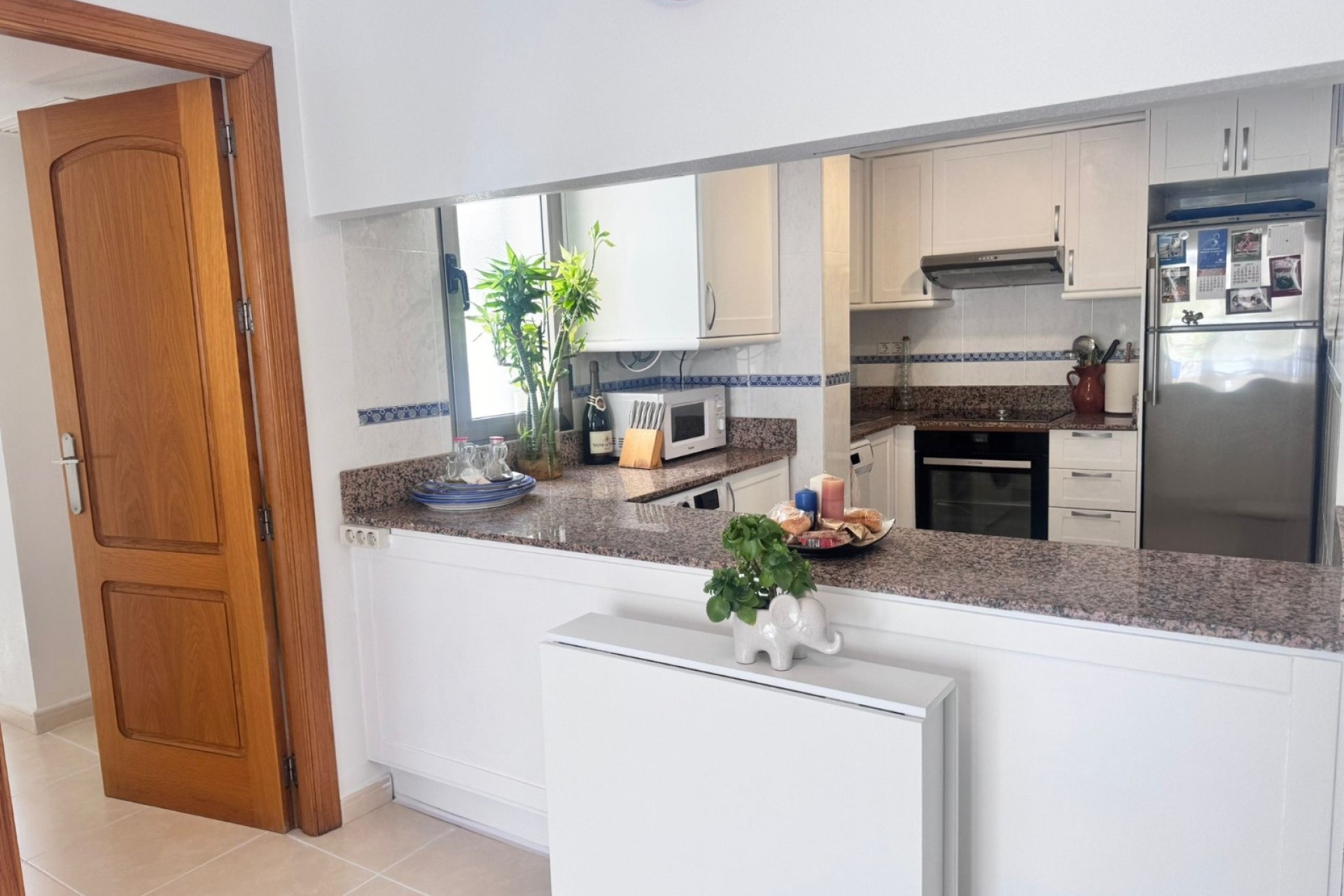 Sprzedaż - Apartament / Mieszkanie -
Torrevieja - Playa de los Locos