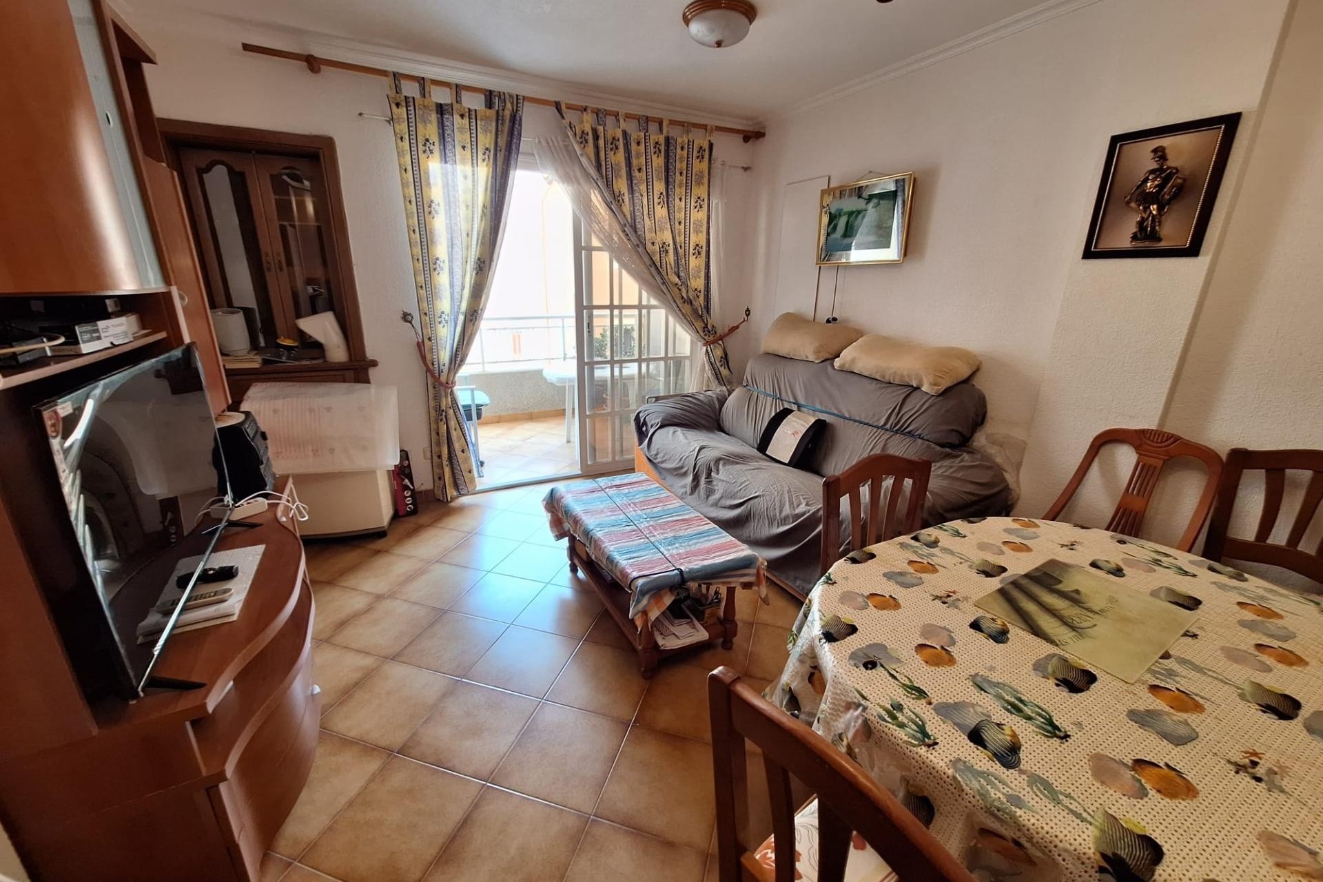 Sprzedaż - Apartament / Mieszkanie -
Torrevieja - Playa de los Locos