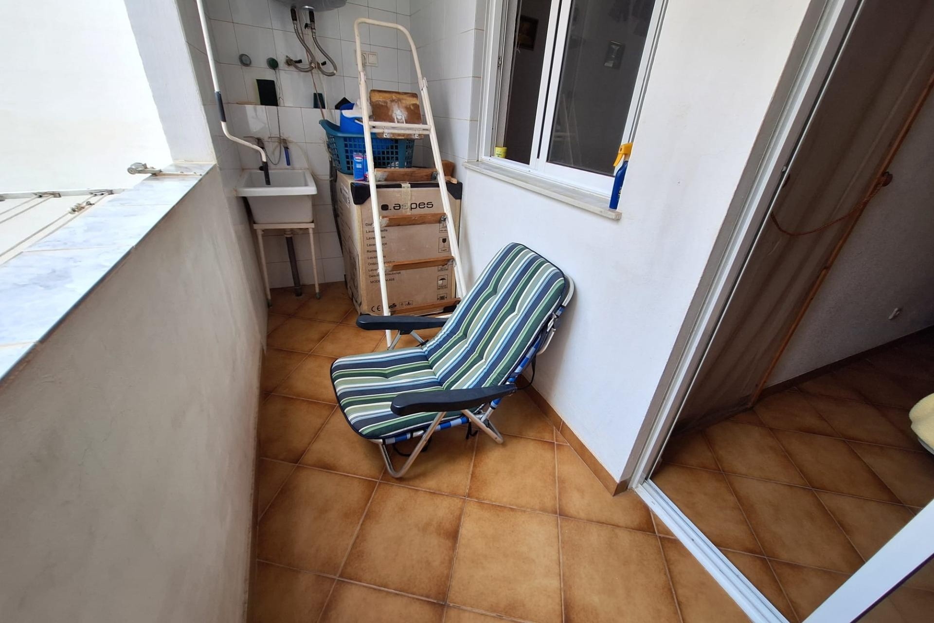 Sprzedaż - Apartament / Mieszkanie -
Torrevieja - Playa de los Locos