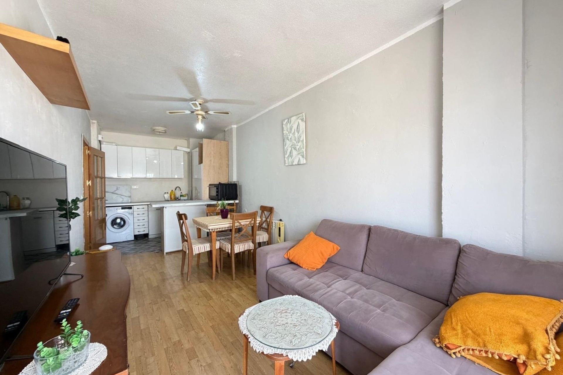 Sprzedaż - Apartament / Mieszkanie -
Torrevieja - Playa de los Locos