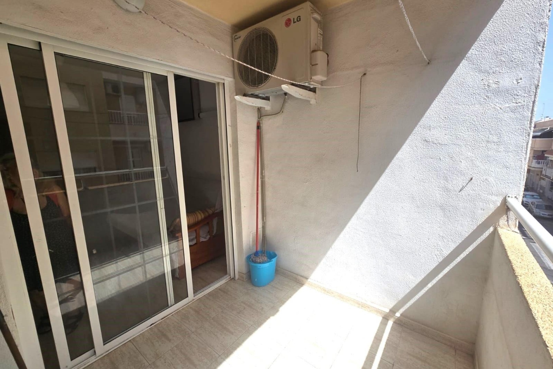 Sprzedaż - Apartament / Mieszkanie -
Torrevieja - Playa de los Locos