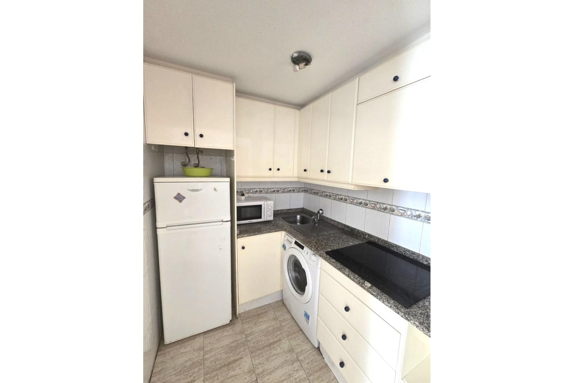 Sprzedaż - Apartament / Mieszkanie -
Torrevieja - Playa de los Locos