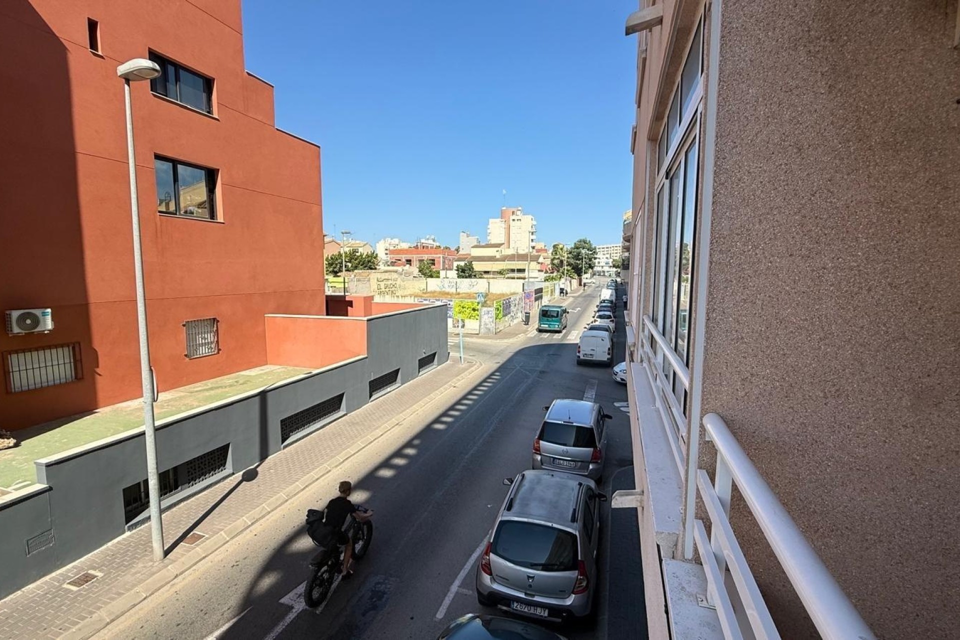 Sprzedaż - Apartament / Mieszkanie -
Torrevieja - Playa de los Locos