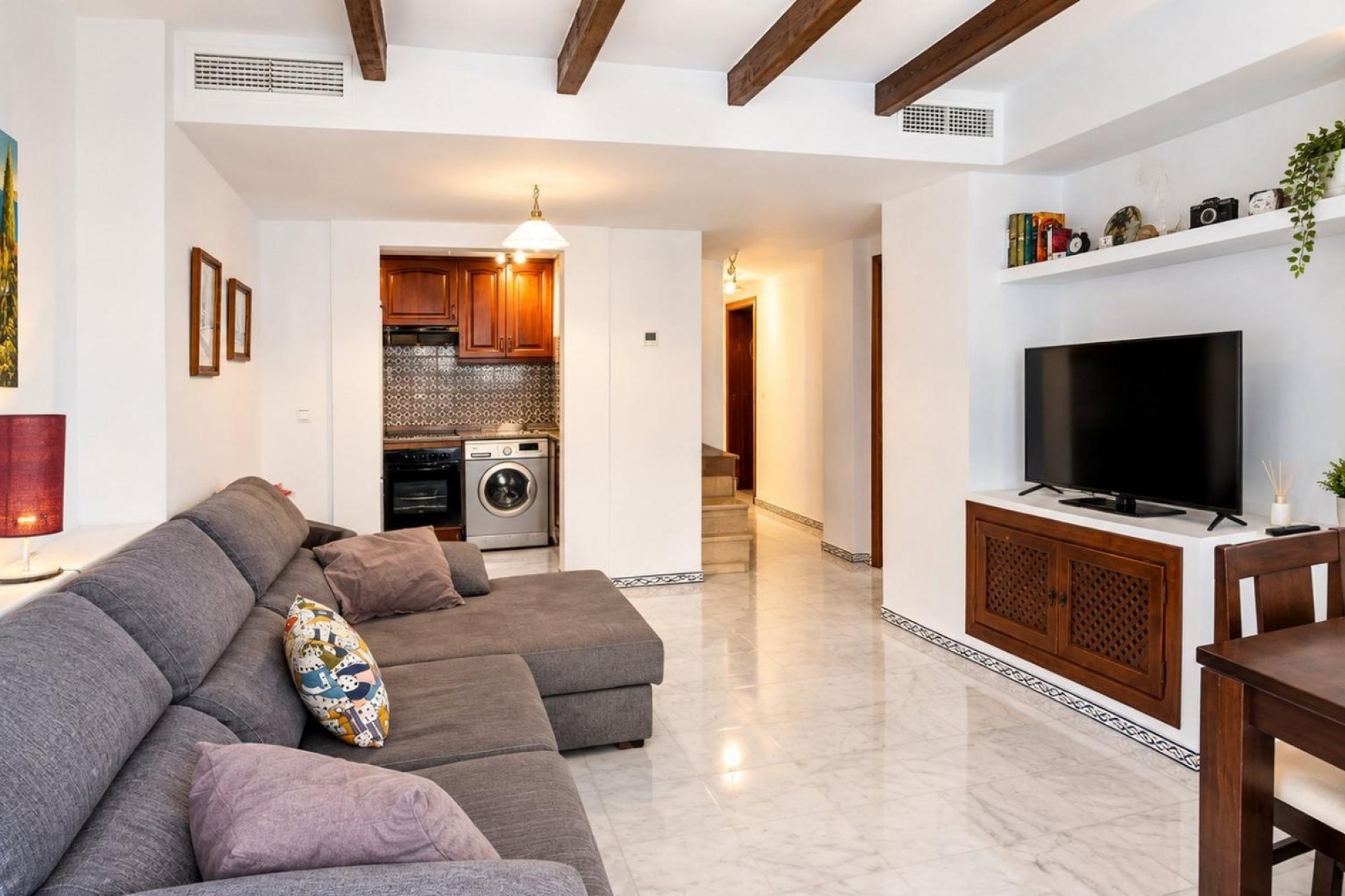 Sprzedaż - Apartament / Mieszkanie -
Torrevieja - Playa de los Locos