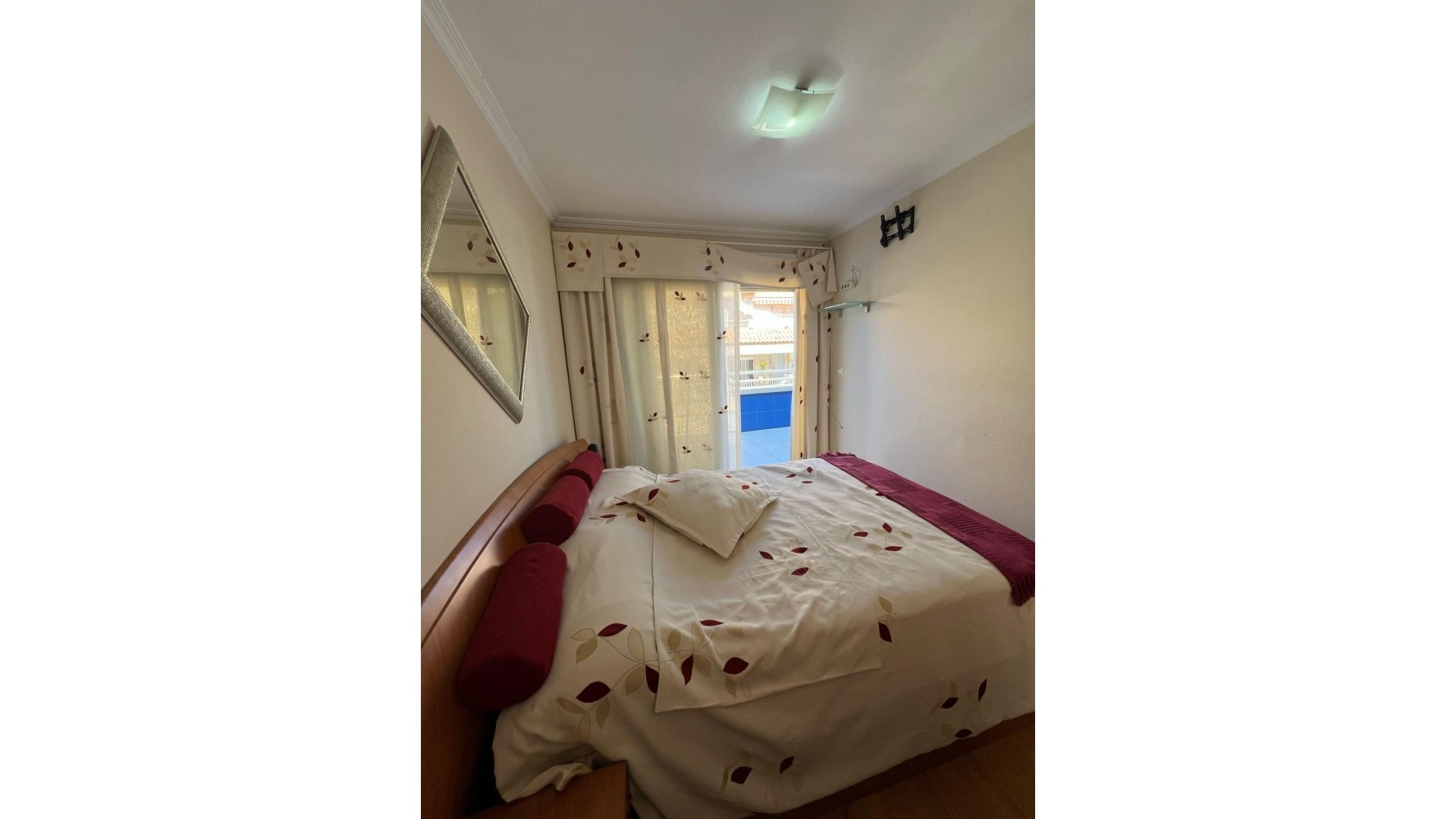 Sprzedaż - Apartament mieszkanie -
Torrevieja - Playa de los Locos