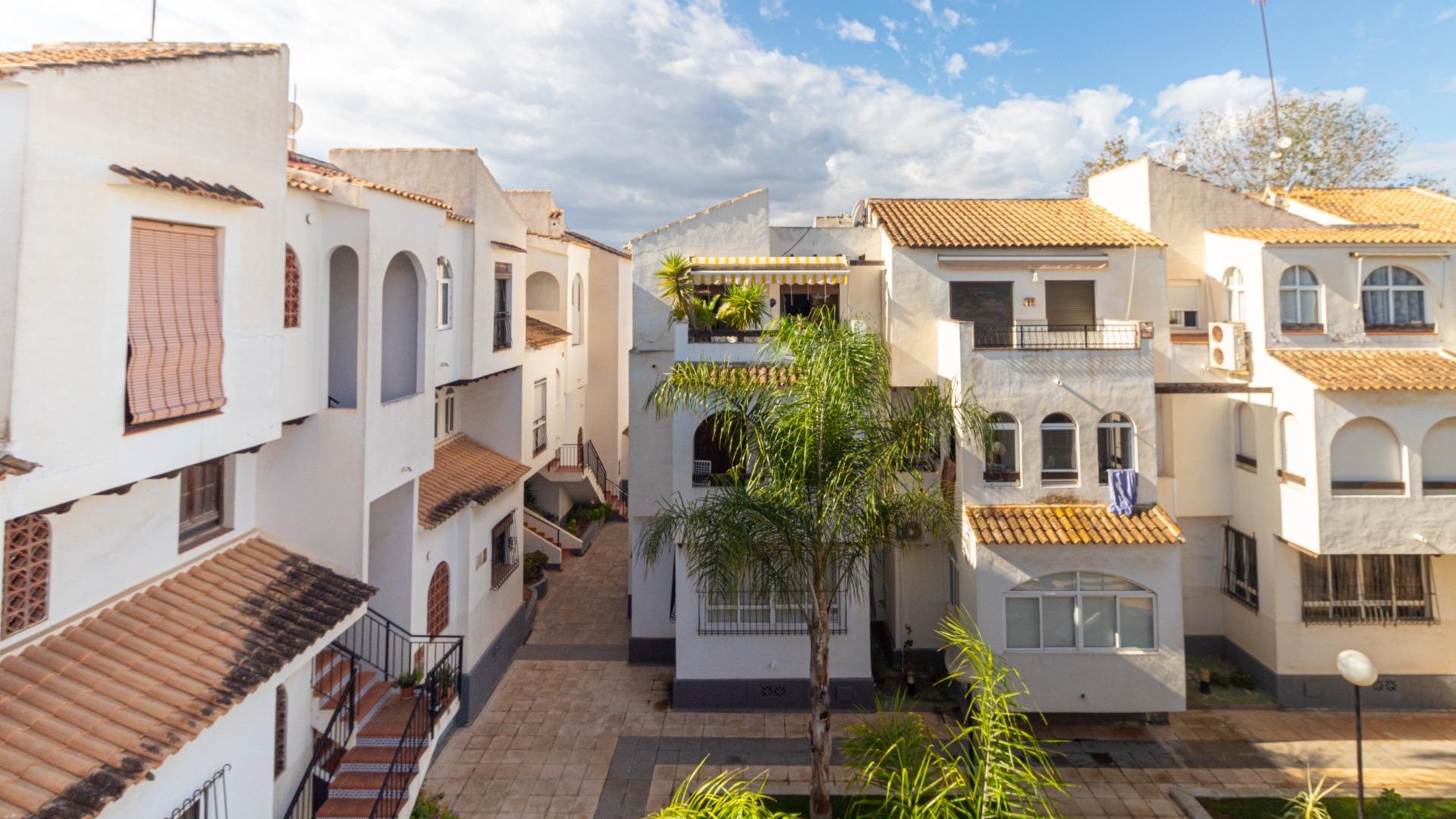 Sprzedaż - Apartament mieszkanie -
Torrevieja - Playa de los Naufragos