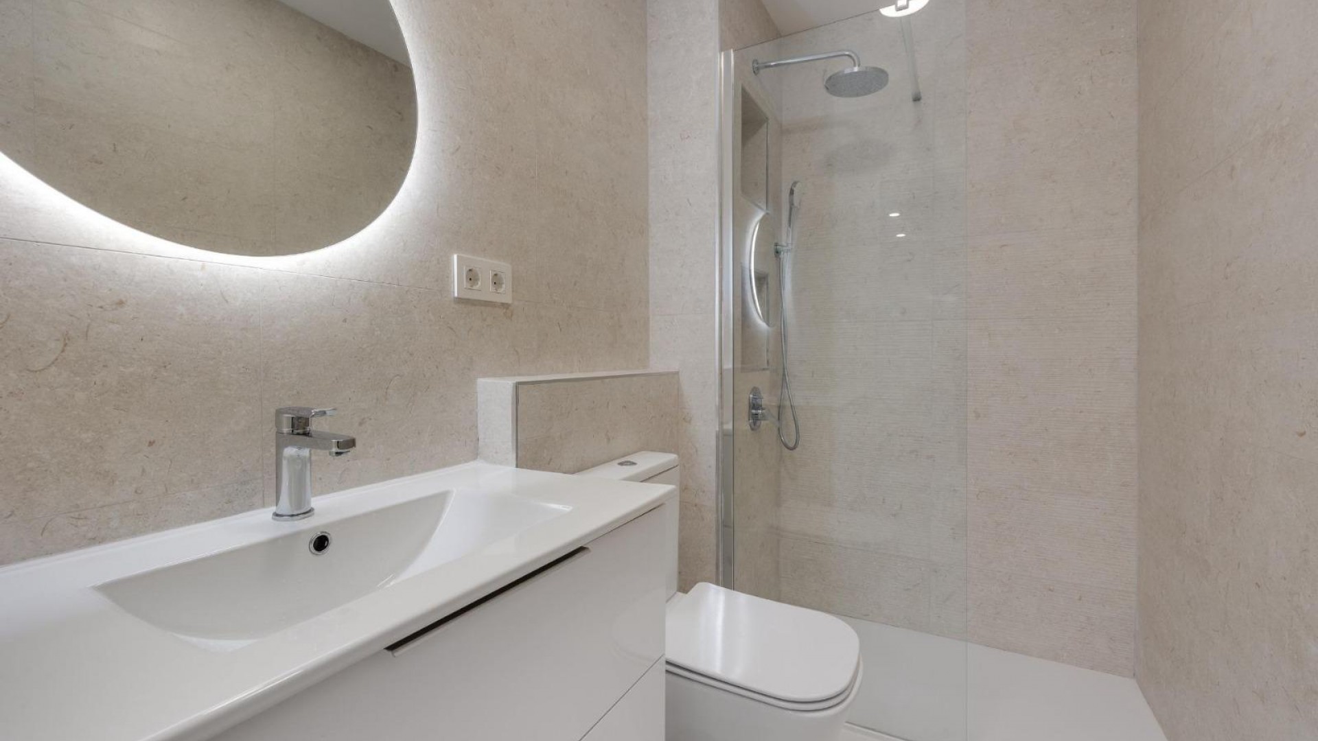 Sprzedaż - Apartament mieszkanie -
Torrevieja - Playa de los Naufragos