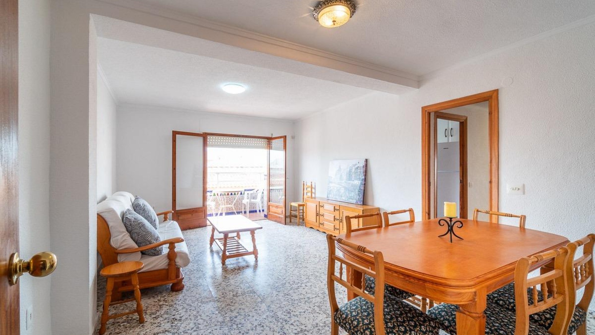Sprzedaż - Apartament mieszkanie -
Torrevieja - Playa de los Naufragos