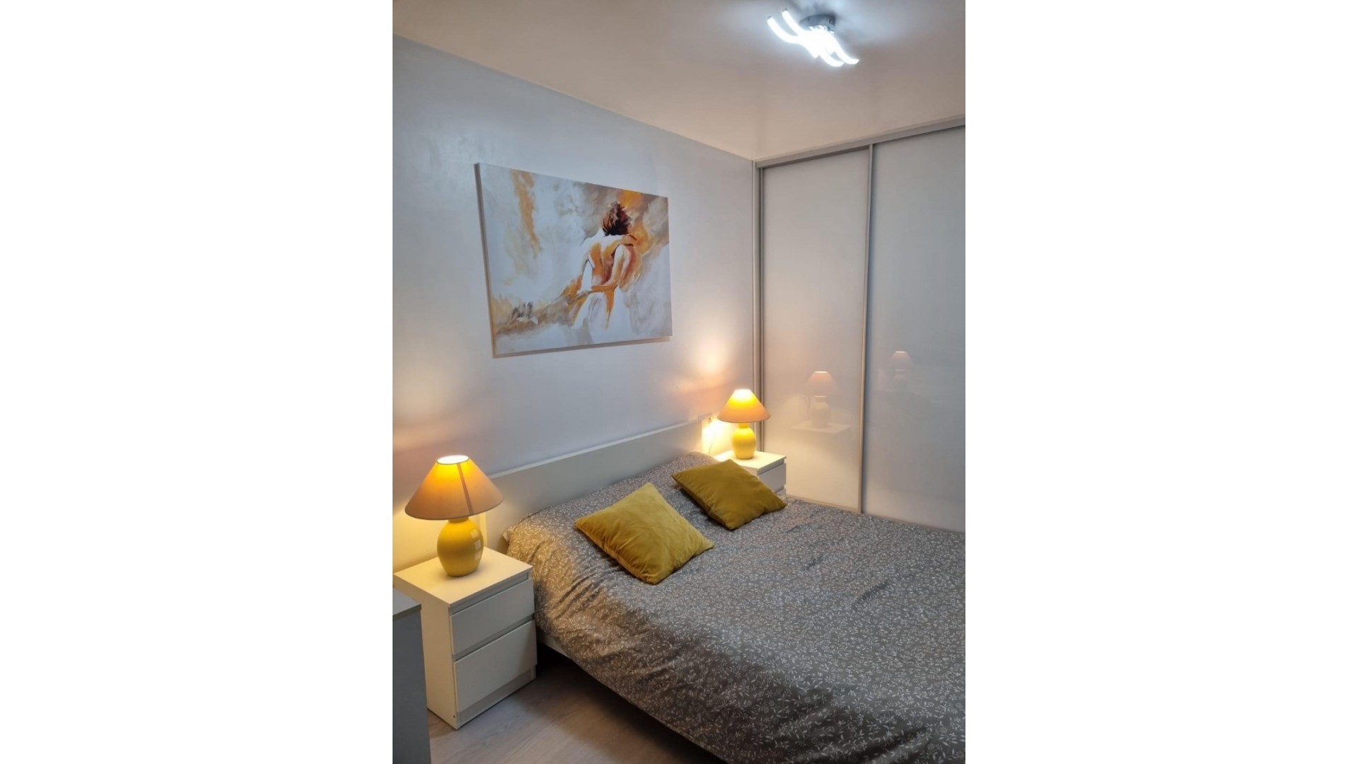 Sprzedaż - Apartament mieszkanie -
Torrevieja - Playa de los Naufragos