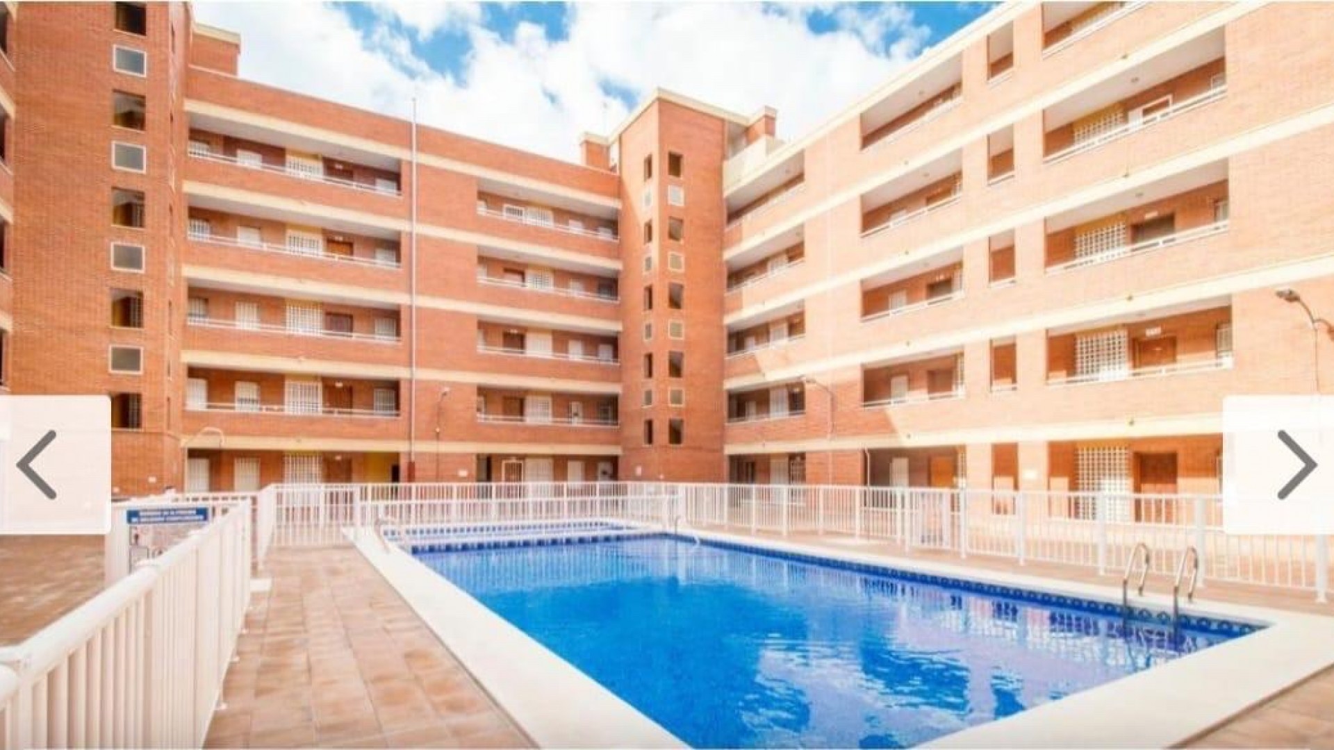 Sprzedaż - Apartament mieszkanie -
Torrevieja - Playa de los Naufragos