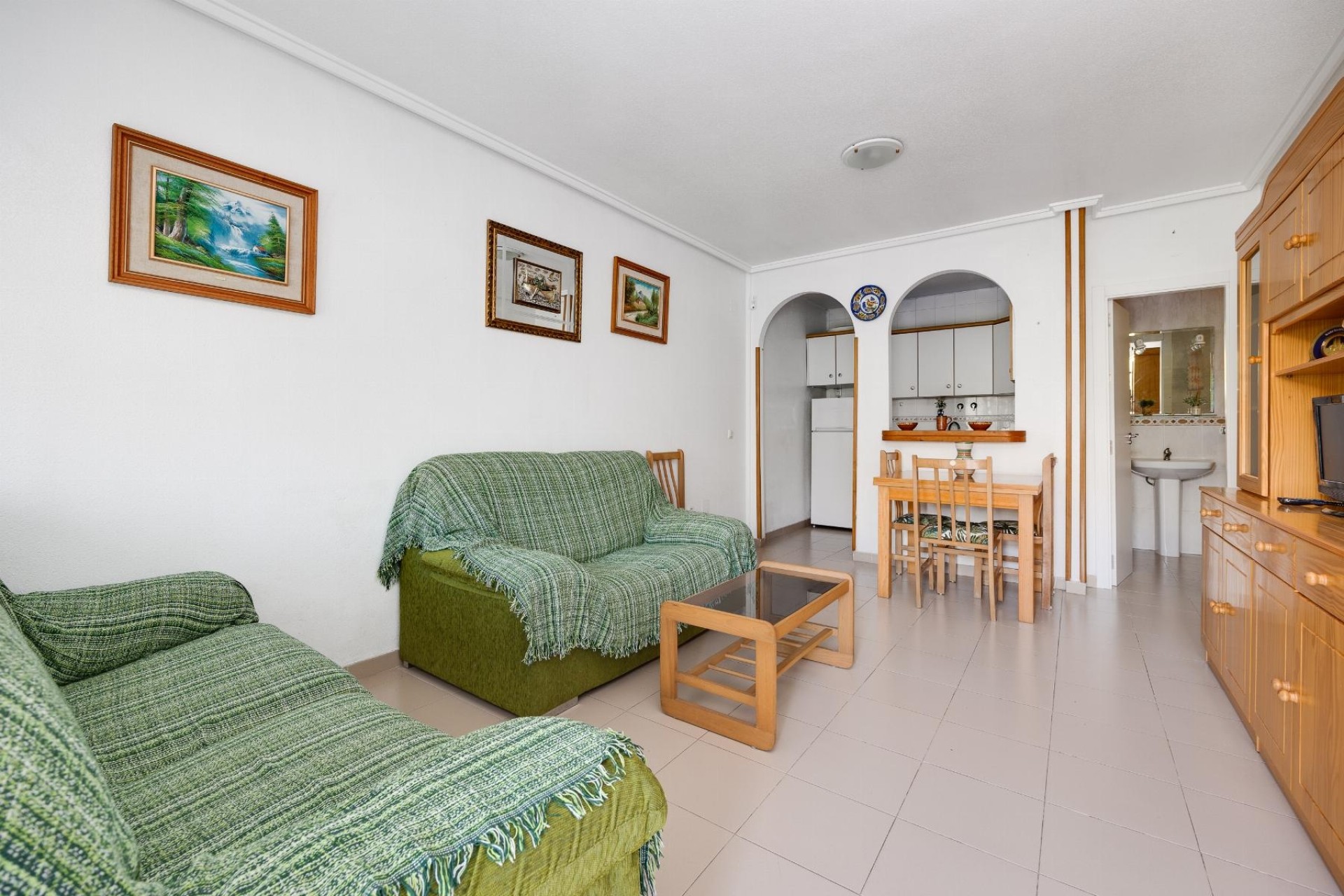 Sprzedaż - Apartament / Mieszkanie -
Torrevieja - Playa de los Naufragos