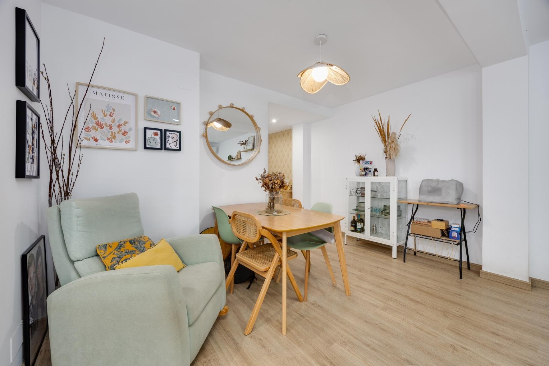 Sprzedaż - Apartament / Mieszkanie -
Torrevieja - Playa de los Naufragos