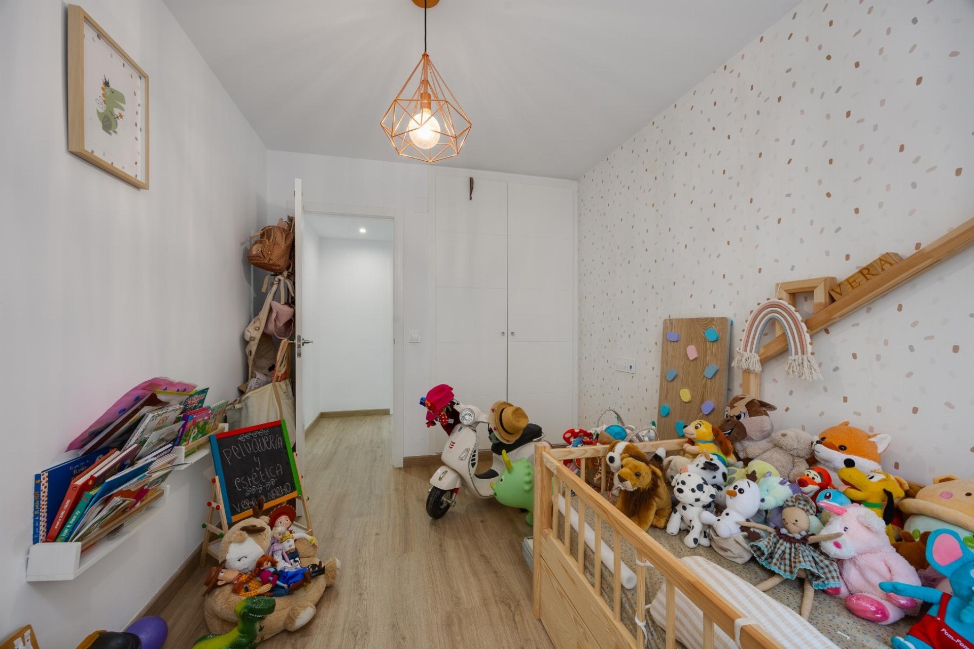 Sprzedaż - Apartament / Mieszkanie -
Torrevieja - Playa de los Naufragos