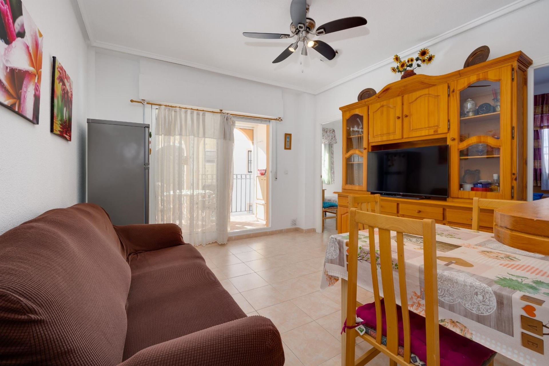 Sprzedaż - Apartament / Mieszkanie -
Torrevieja - Playa de los Naufragos