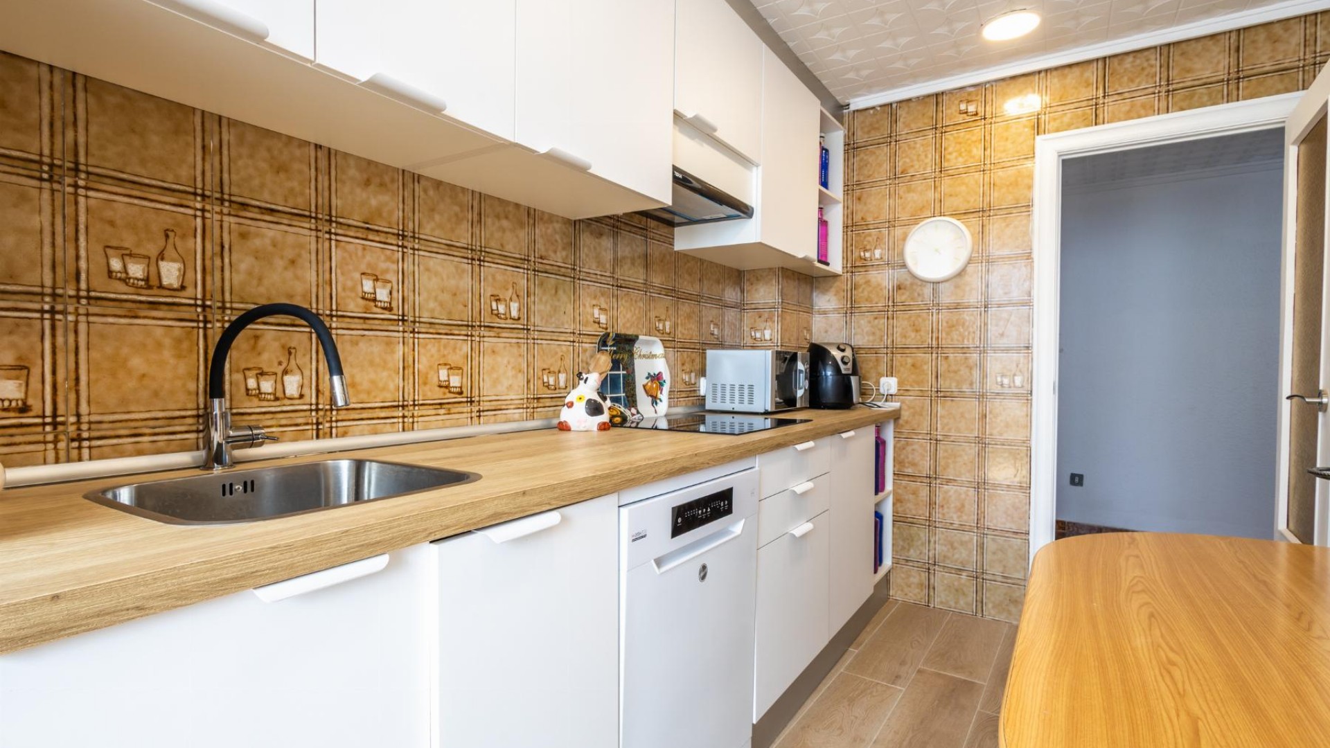 Sprzedaż - Apartament mieszkanie -
Torrevieja - Playa del Acequión