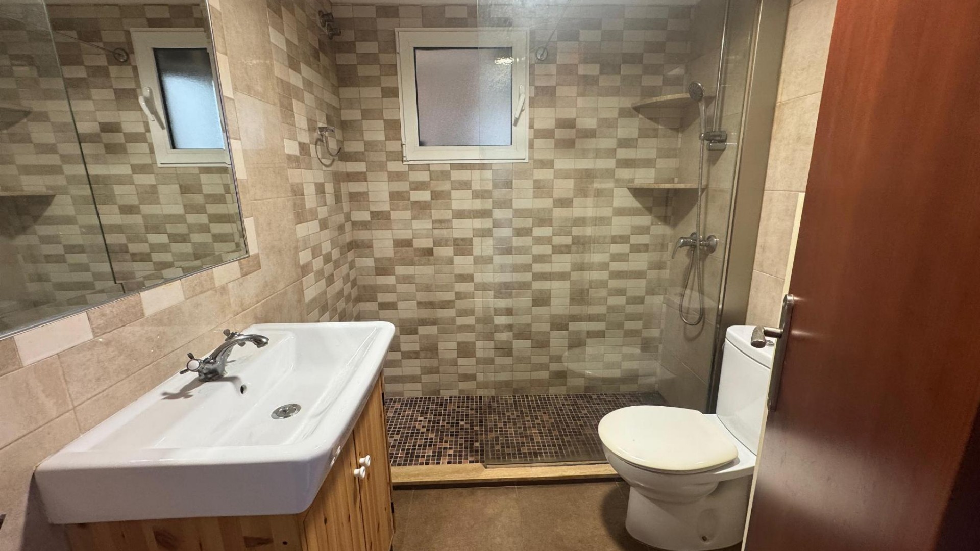 Sprzedaż - Apartament mieszkanie -
Torrevieja - Playa del Acequión