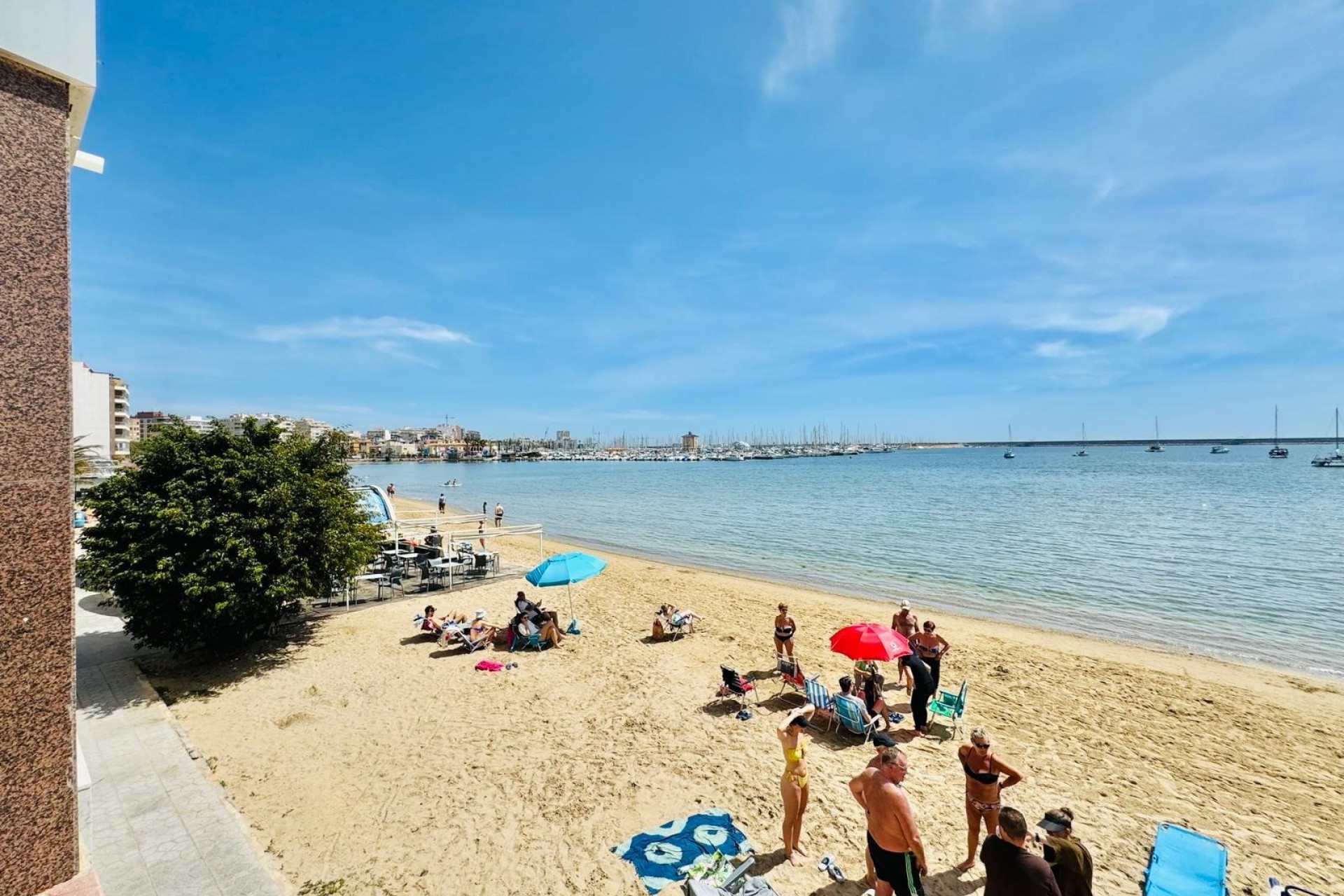 Sprzedaż - Apartament mieszkanie -
Torrevieja - Playa del Acequión