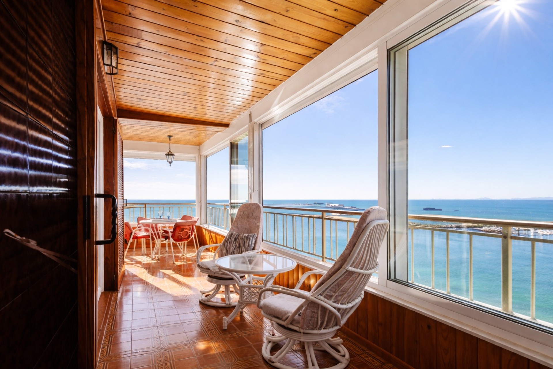 Sprzedaż - Apartament / Mieszkanie -
Torrevieja - Playa del Acequión