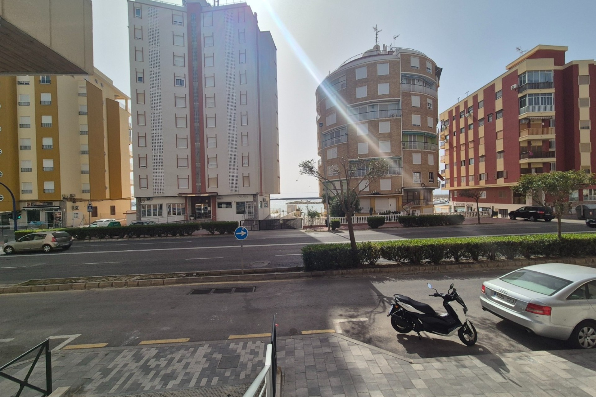 Sprzedaż - Apartament / Mieszkanie -
Torrevieja - Playa del Acequión